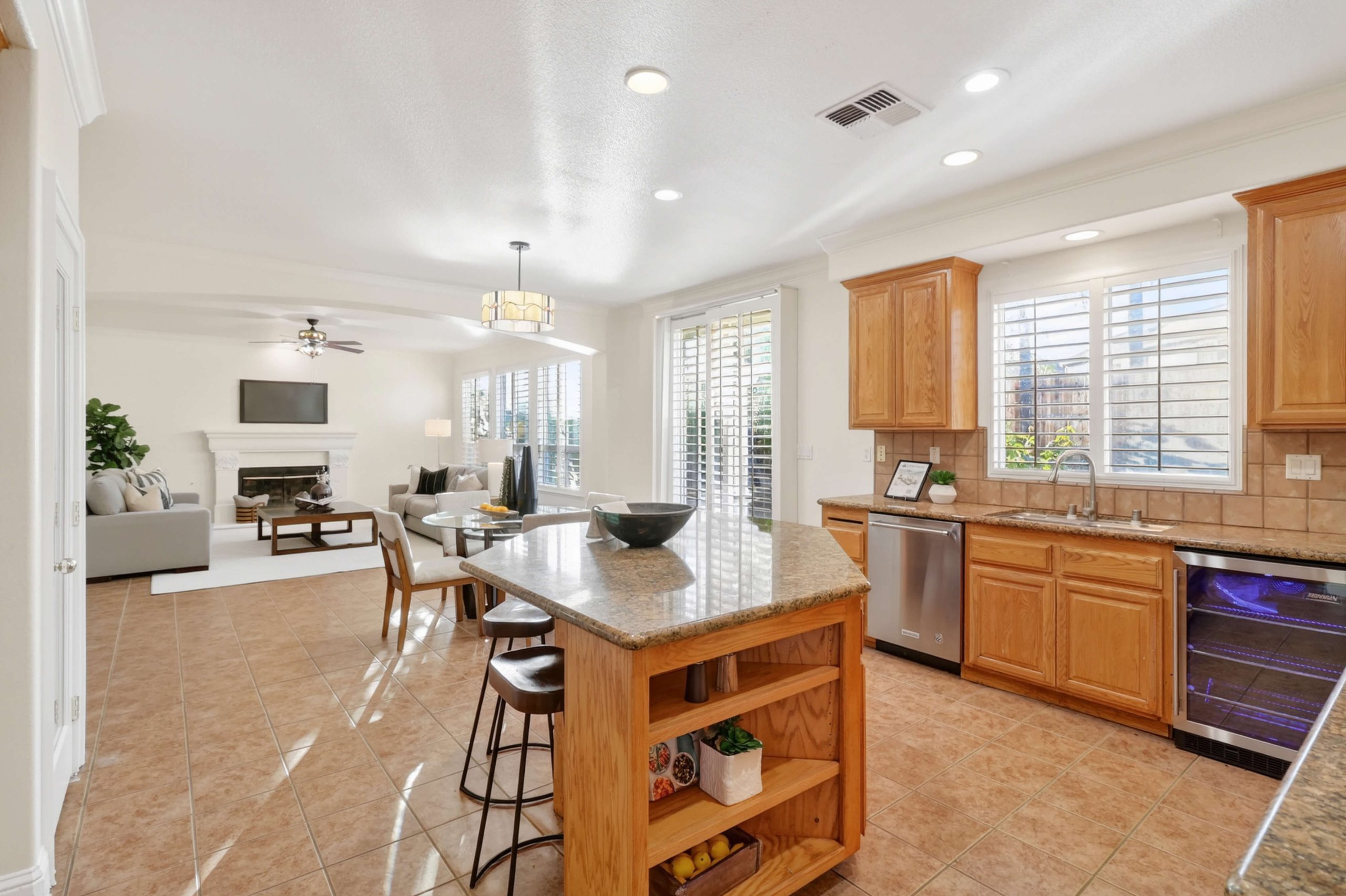 Tuscan Grove Cir, Roseville - Premiere Home Staging & Design
