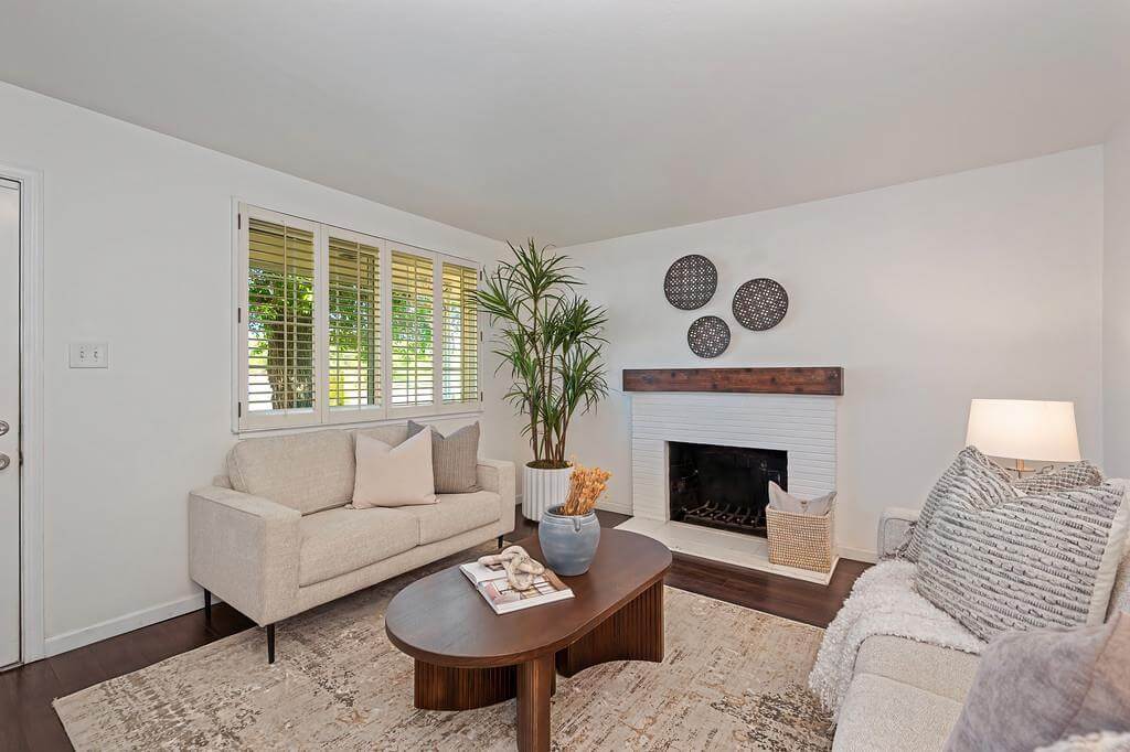 School St, Folsom - Premiere Home Staging & Design