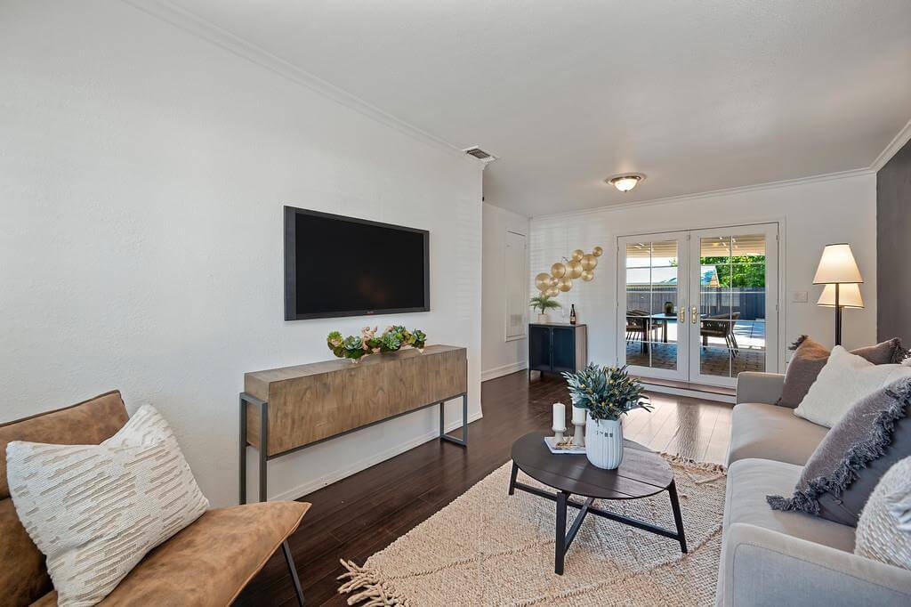 School St, Folsom - Premiere Home Staging & Design