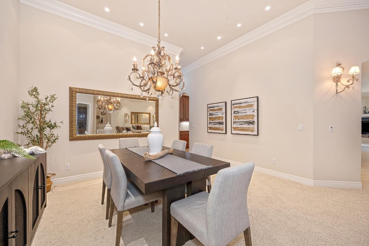 Park Oak Dr, Roseville - Premiere Home Staging & Design