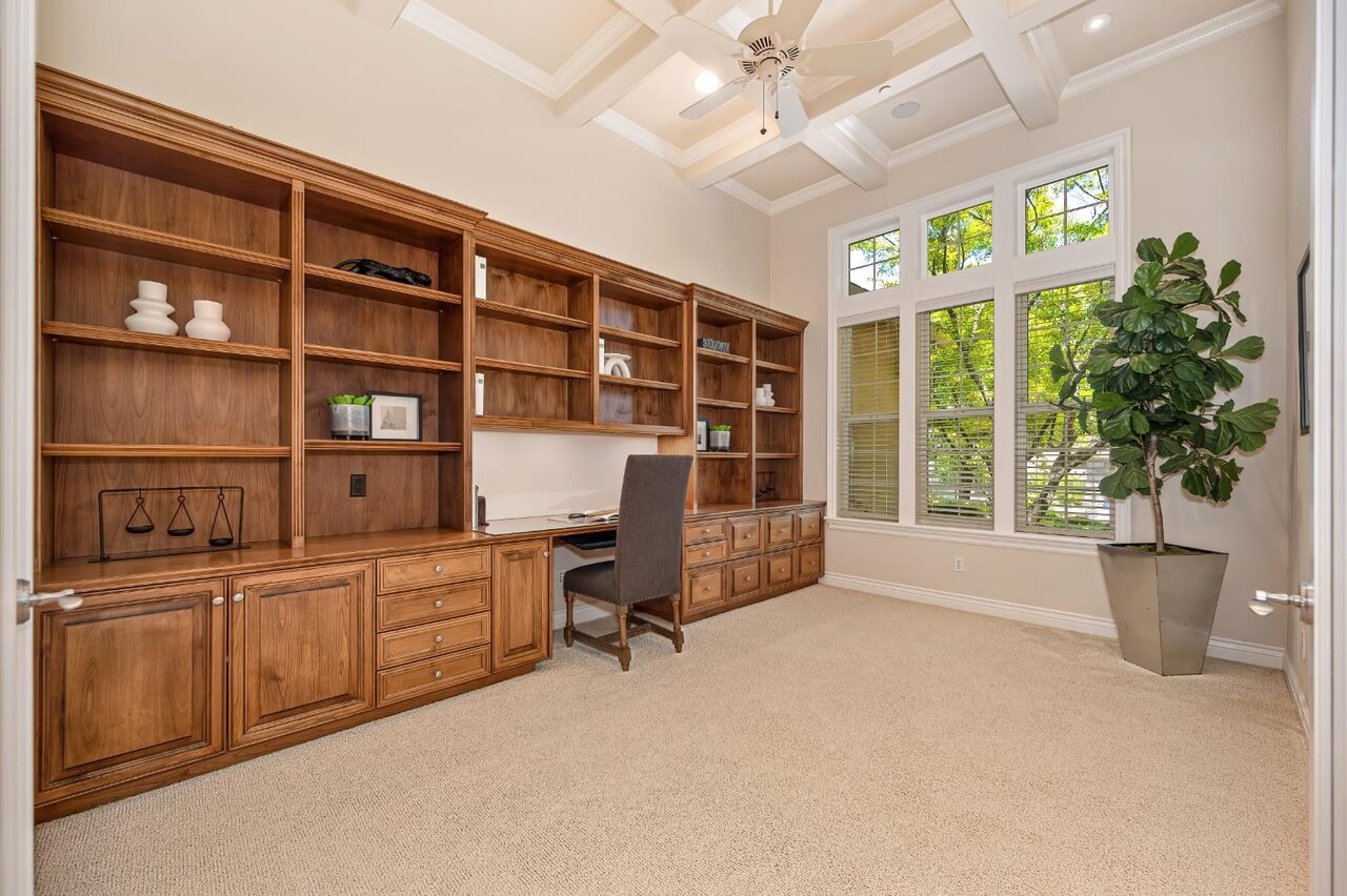 Park Oak Dr, Roseville - Premiere Home Staging & Design