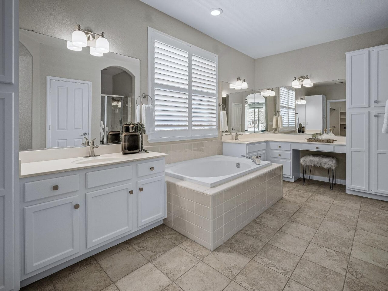 Garlenda Dr, El Dorado Hills - Premiere Home Staging & Design
