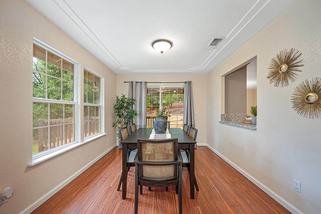 Green Leaf, Foresthill - Premiere Home Staging & Design