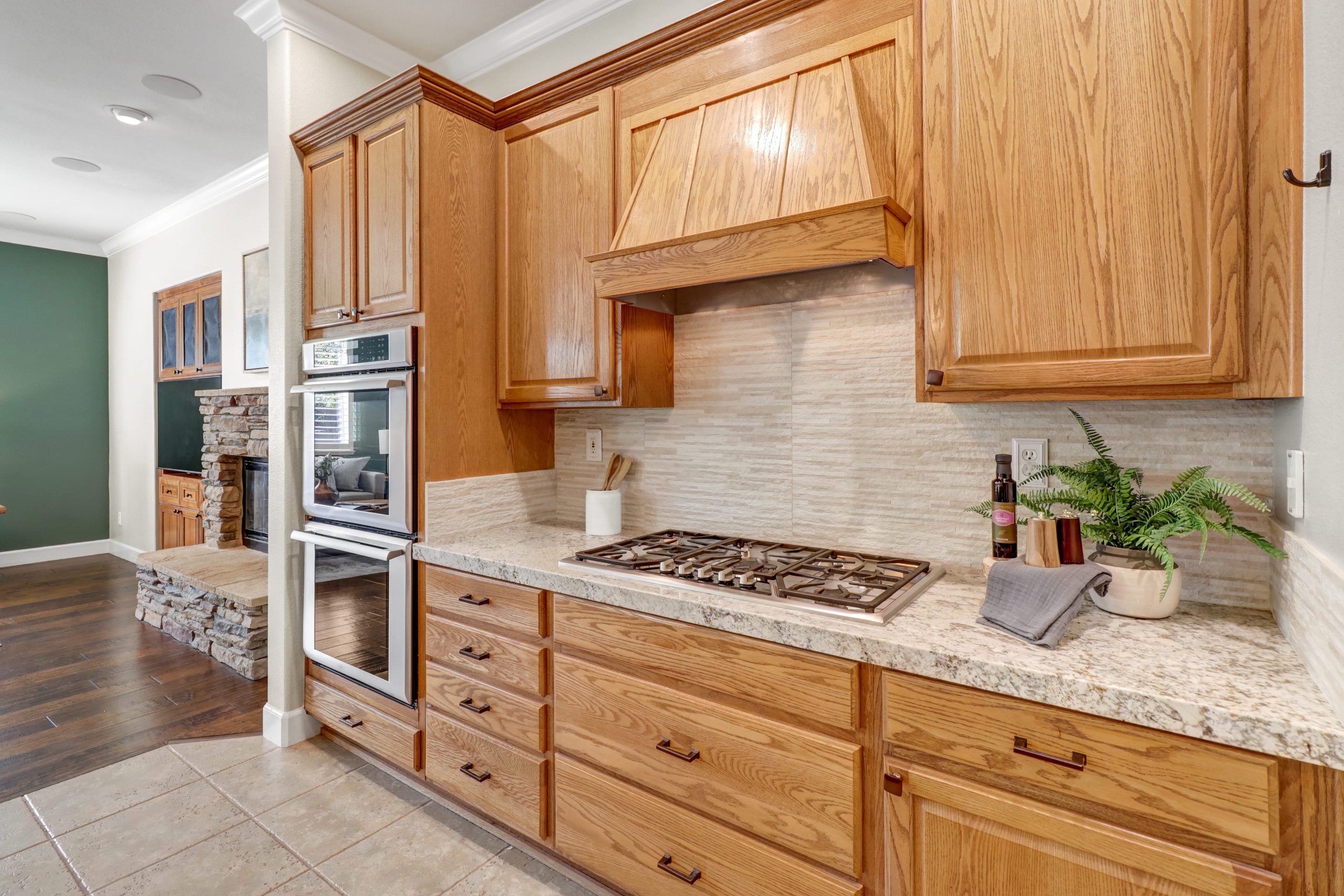 Arenzano Way, El Dorado Hills - Premiere Home Staging & Design