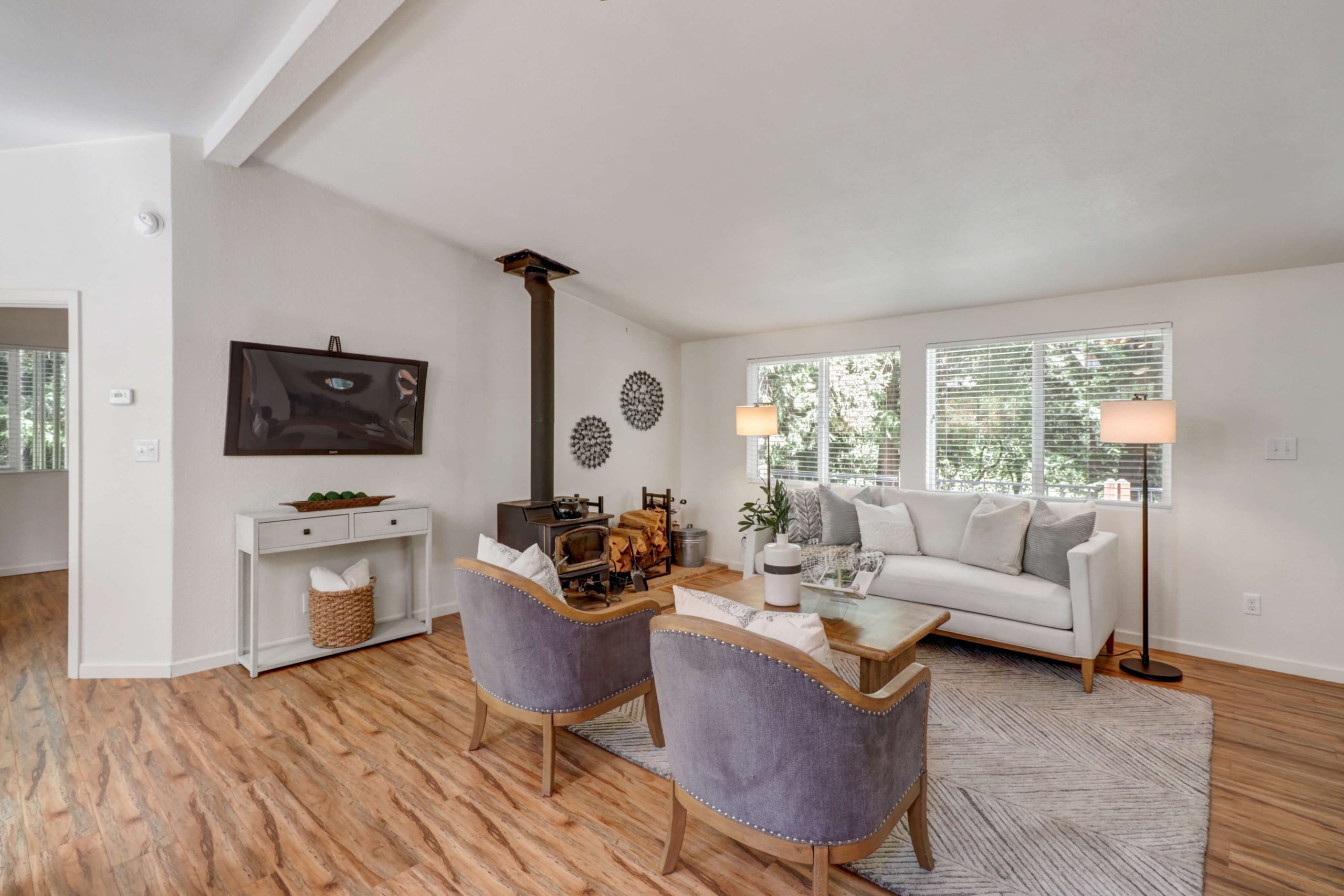 Clear Creek Rd, Placerville - Premiere Home Staging & Design
