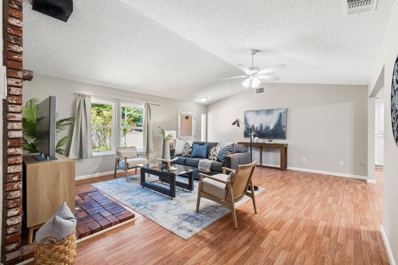 Dudley Dr, Rescue - Premiere Home Staging & Design