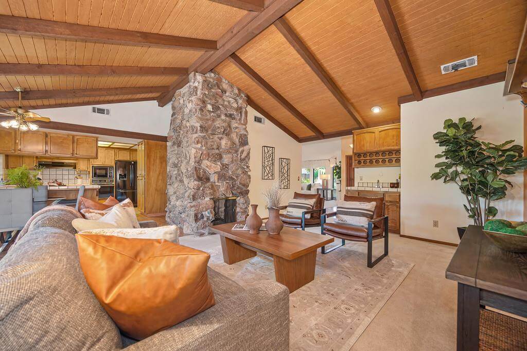 Nob Hill Ct, Roseville - Premiere Home Staging & Design