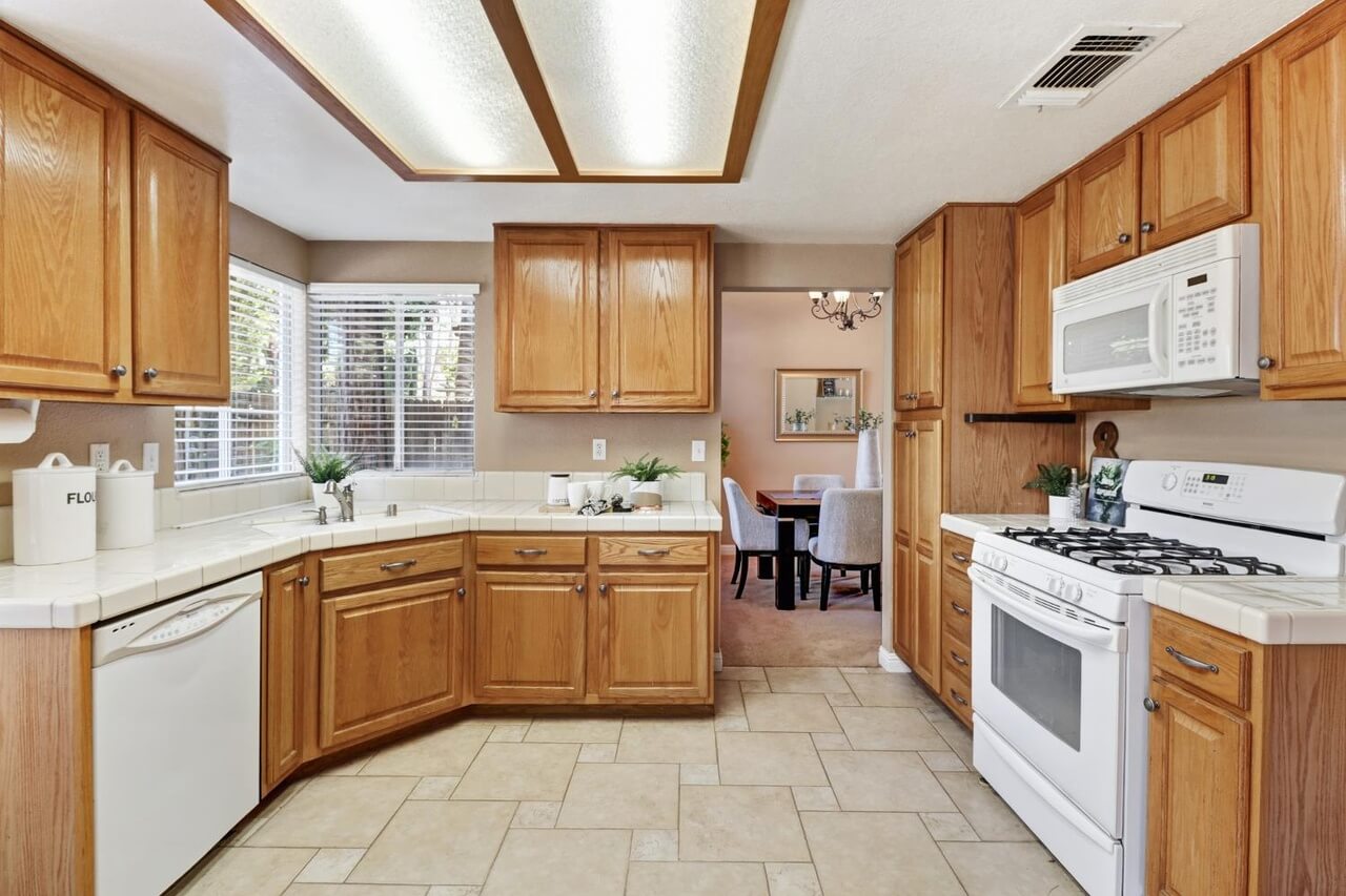 Pinion Dr, Roseville - Premiere Home Staging & Design