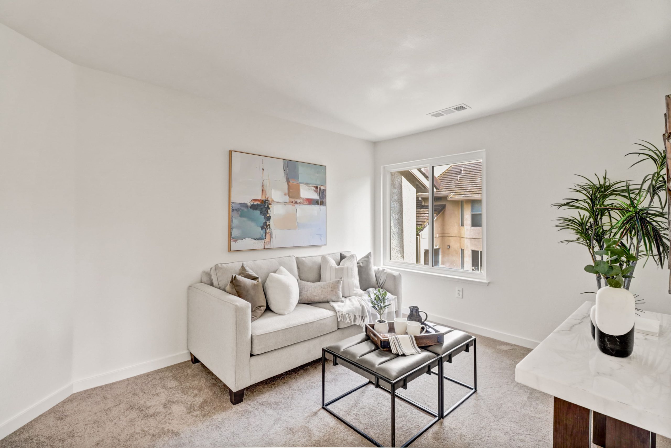 Redwater, Antelope - Premiere Home Staging & Design
