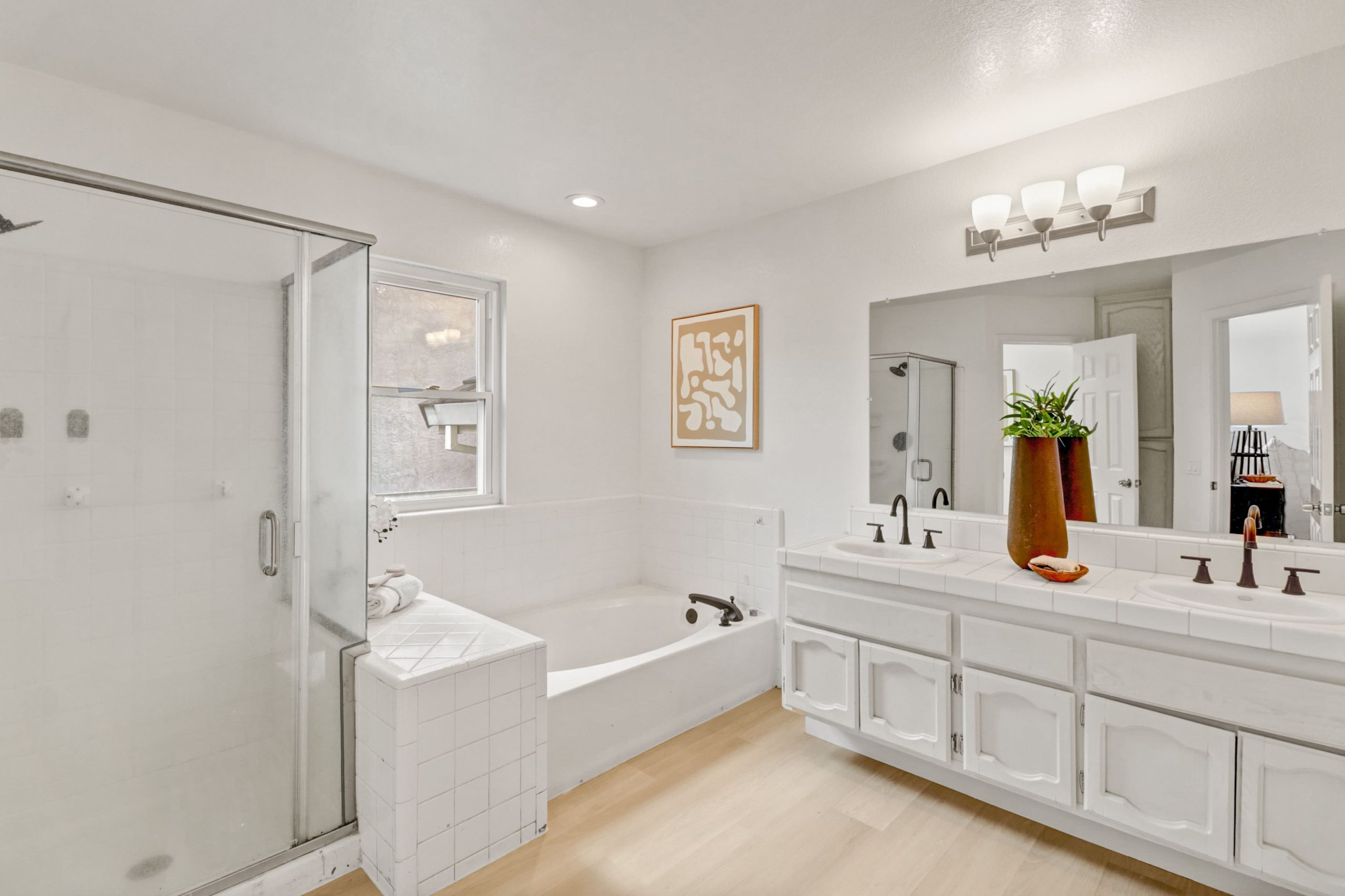 Redwater, Antelope - Premiere Home Staging & Design