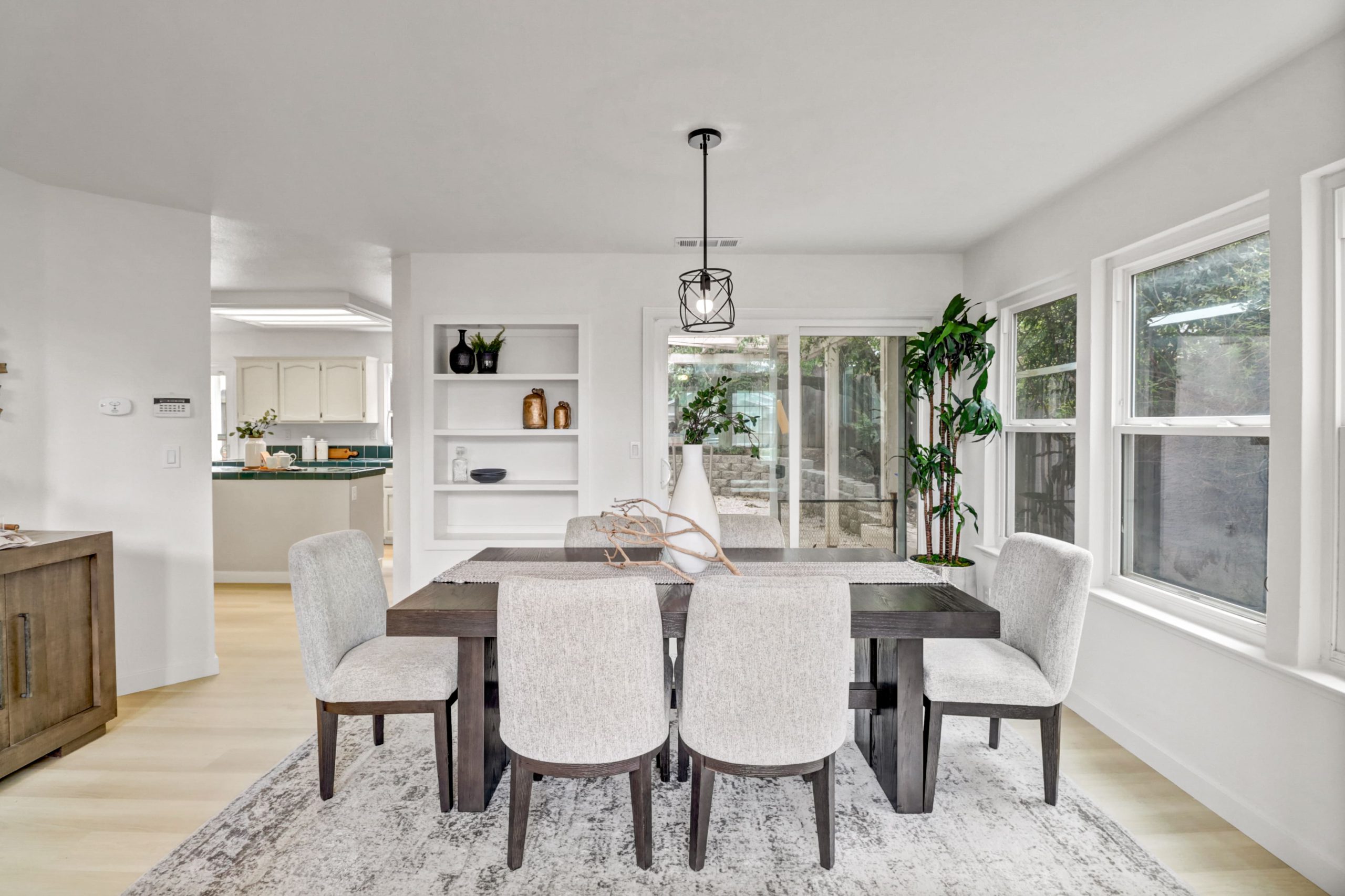 Redwater, Antelope - Premiere Home Staging & Design