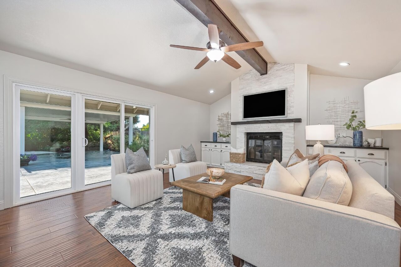 Ridgedale Ct, Roseville - Premiere Home Staging & Design