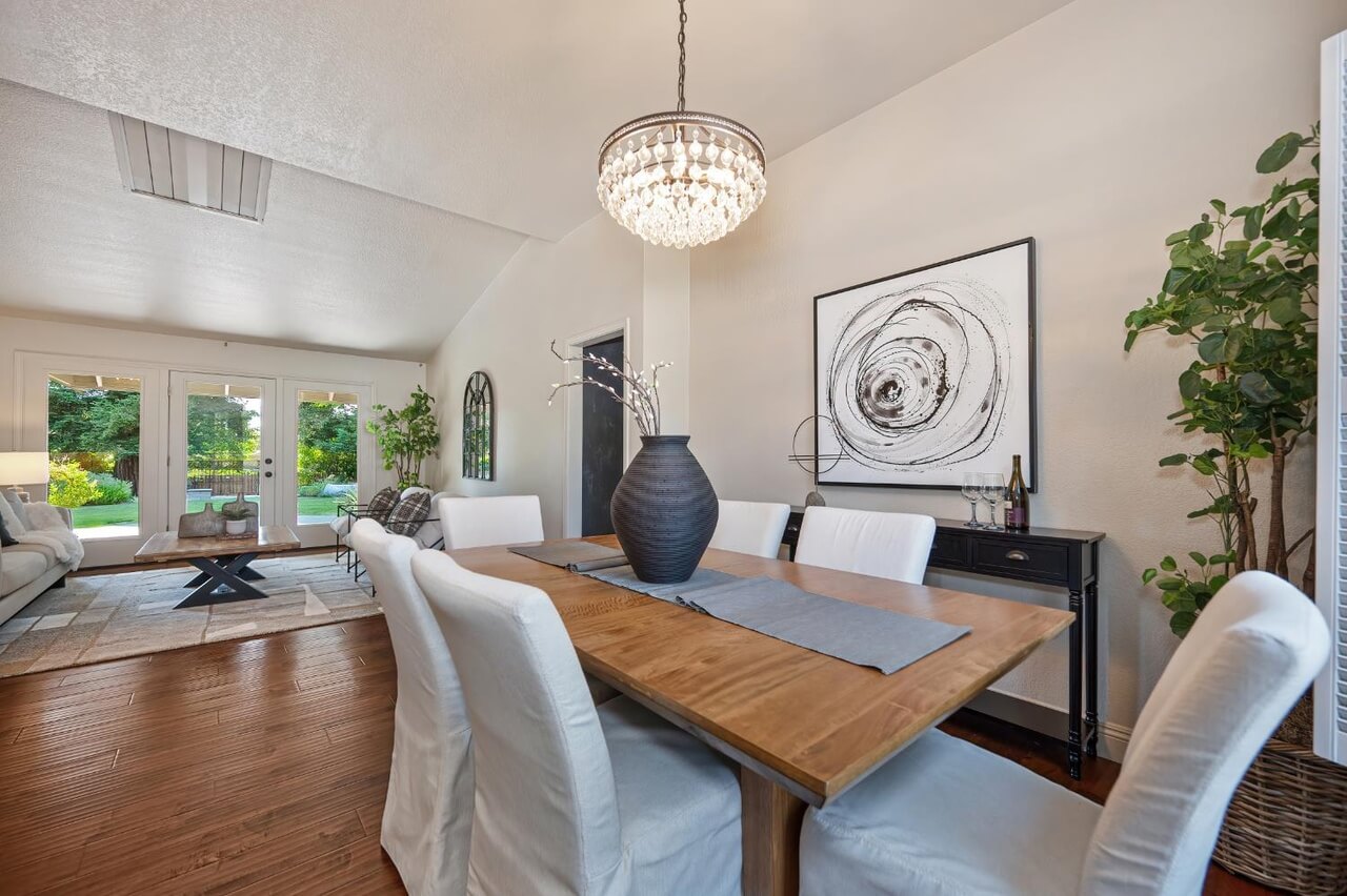Ridgedale Ct, Roseville - Premiere Home Staging & Design