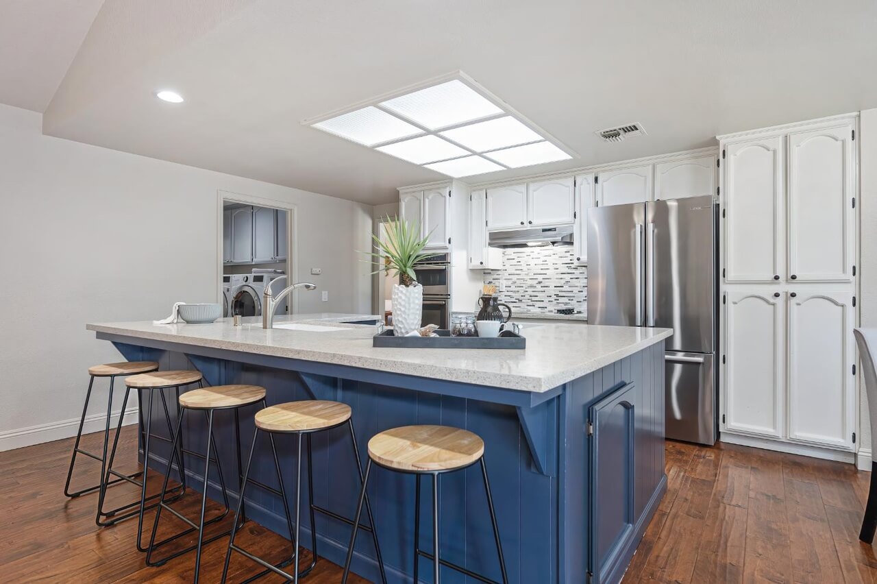 Ridgedale Ct, Roseville - Premiere Home Staging & Design