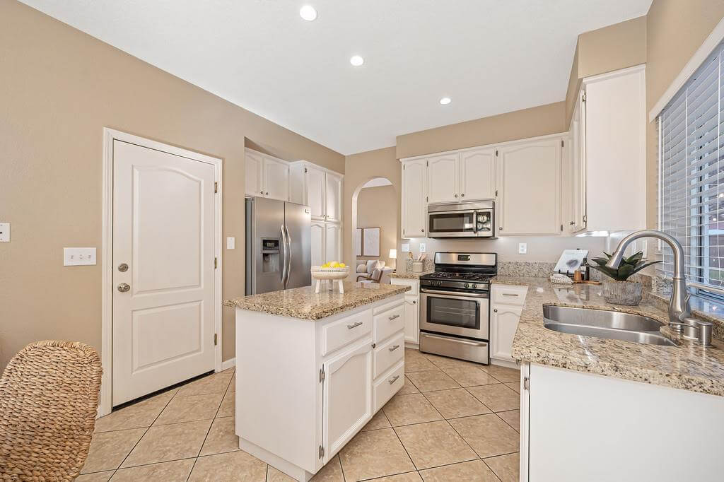 Royalton, Folsom - Premiere Home Staging & Design
