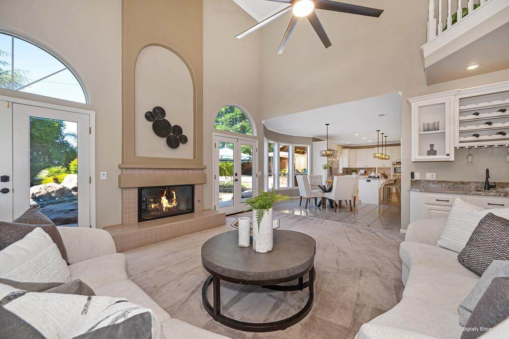 Tomlinson Dr, Folsom - Premiere Home Staging & Design