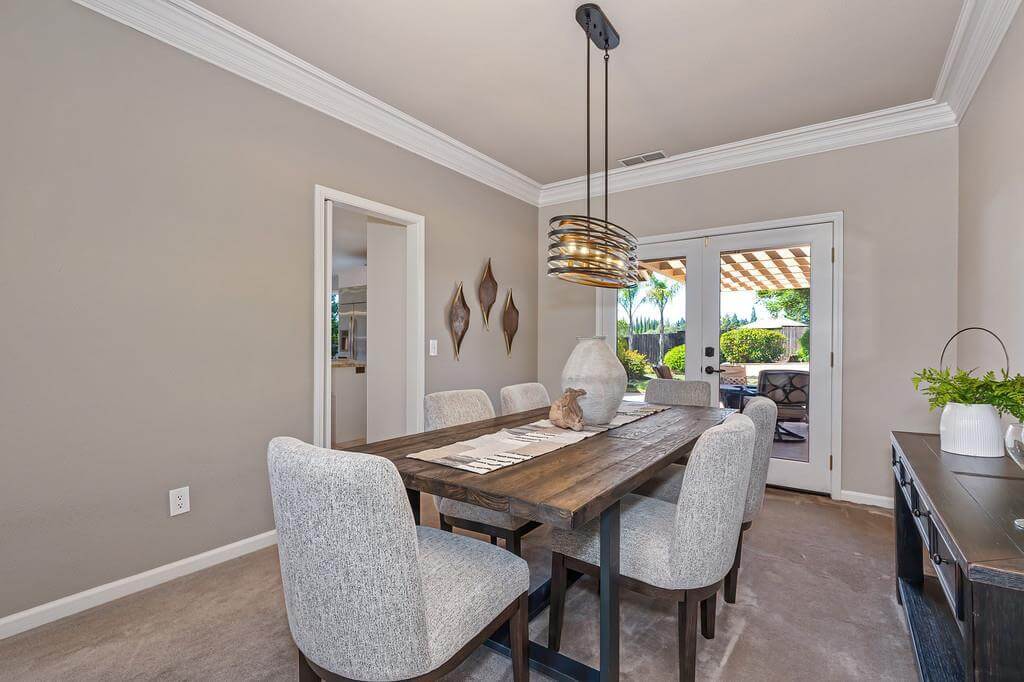 Tomlinson Dr, Folsom - Premiere Home Staging & Design