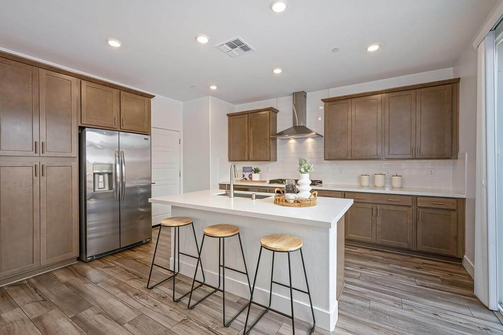 Williamson Dr, Folsom - Premiere Home Staging & Design