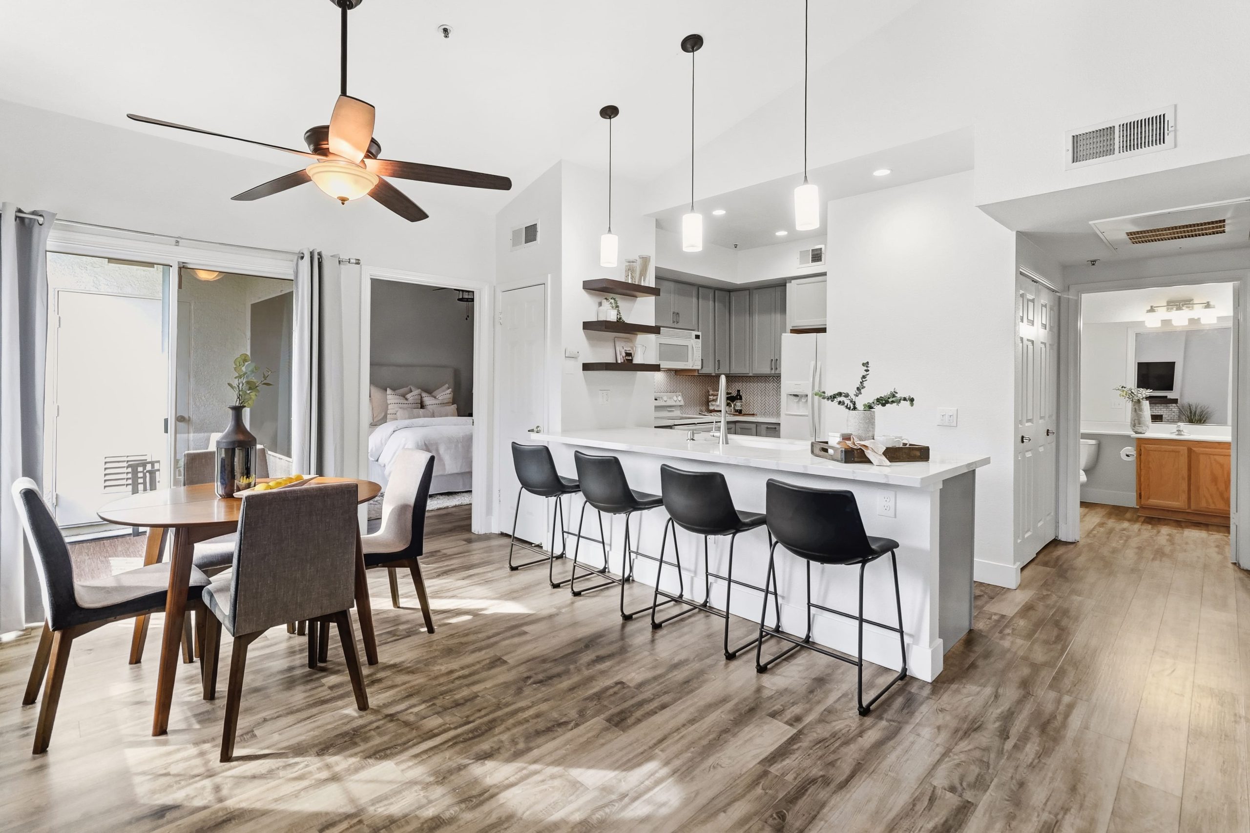 Zephyr Cv, Roseville - Premiere Home Staging & Design