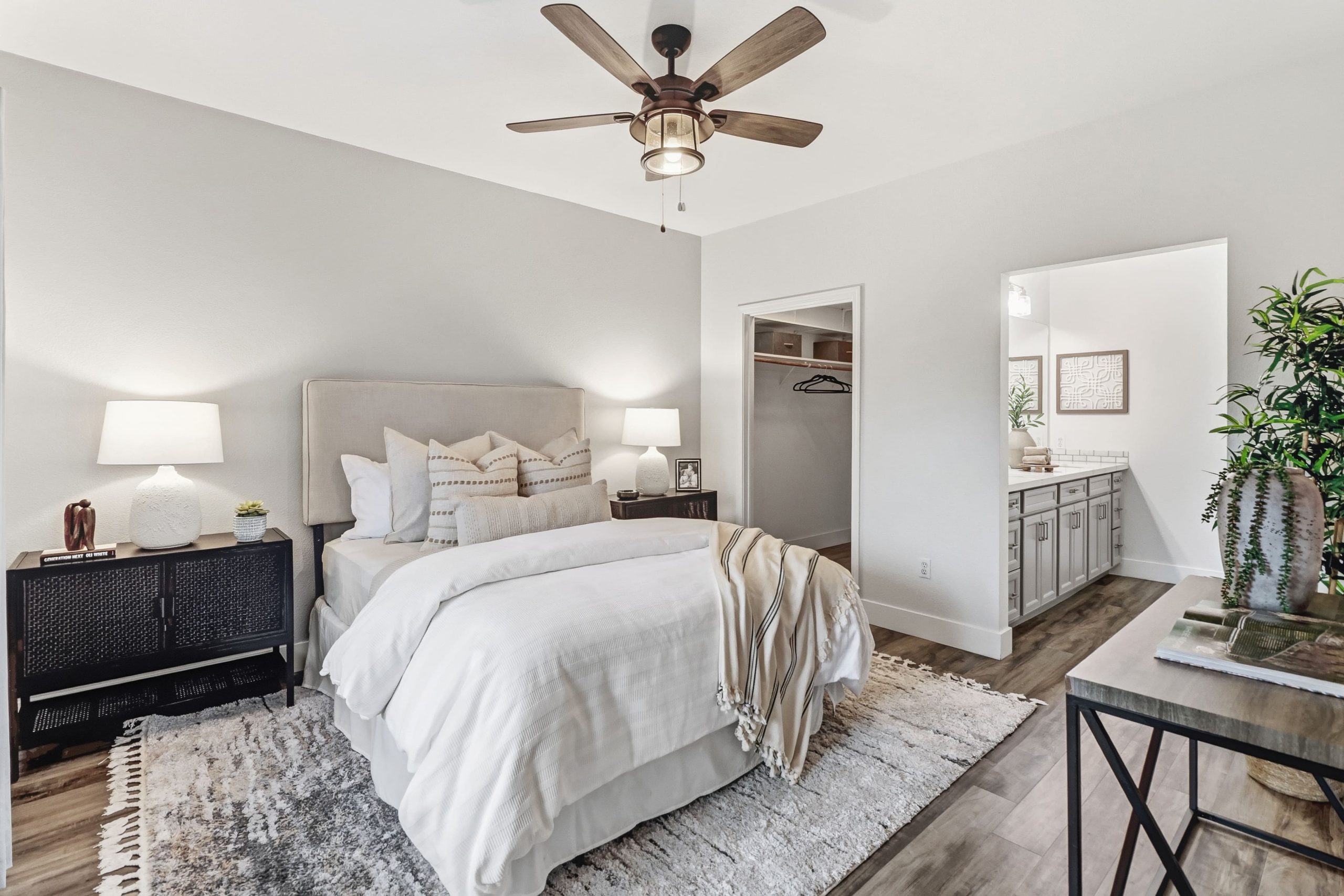 Zephyr Cv, Roseville - Premiere Home Staging & Design