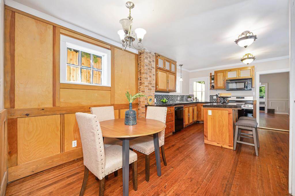 Race St, Grass Valley - Premiere Home Staging & Design