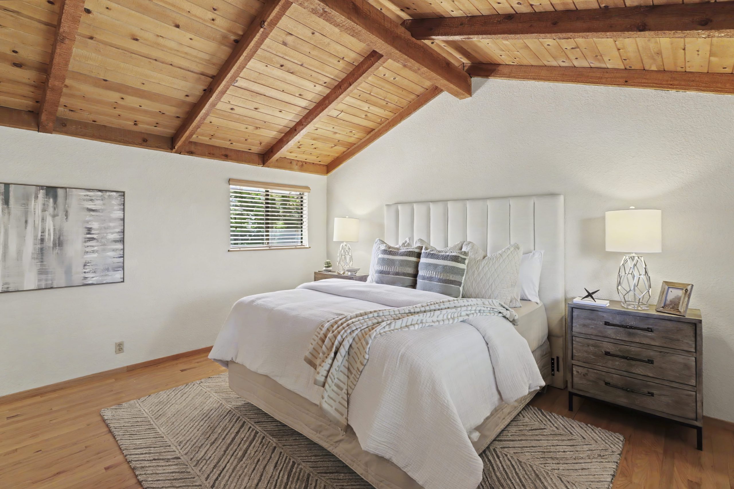 River Ridge Way, Folsom - Premiere Home Staging & Design