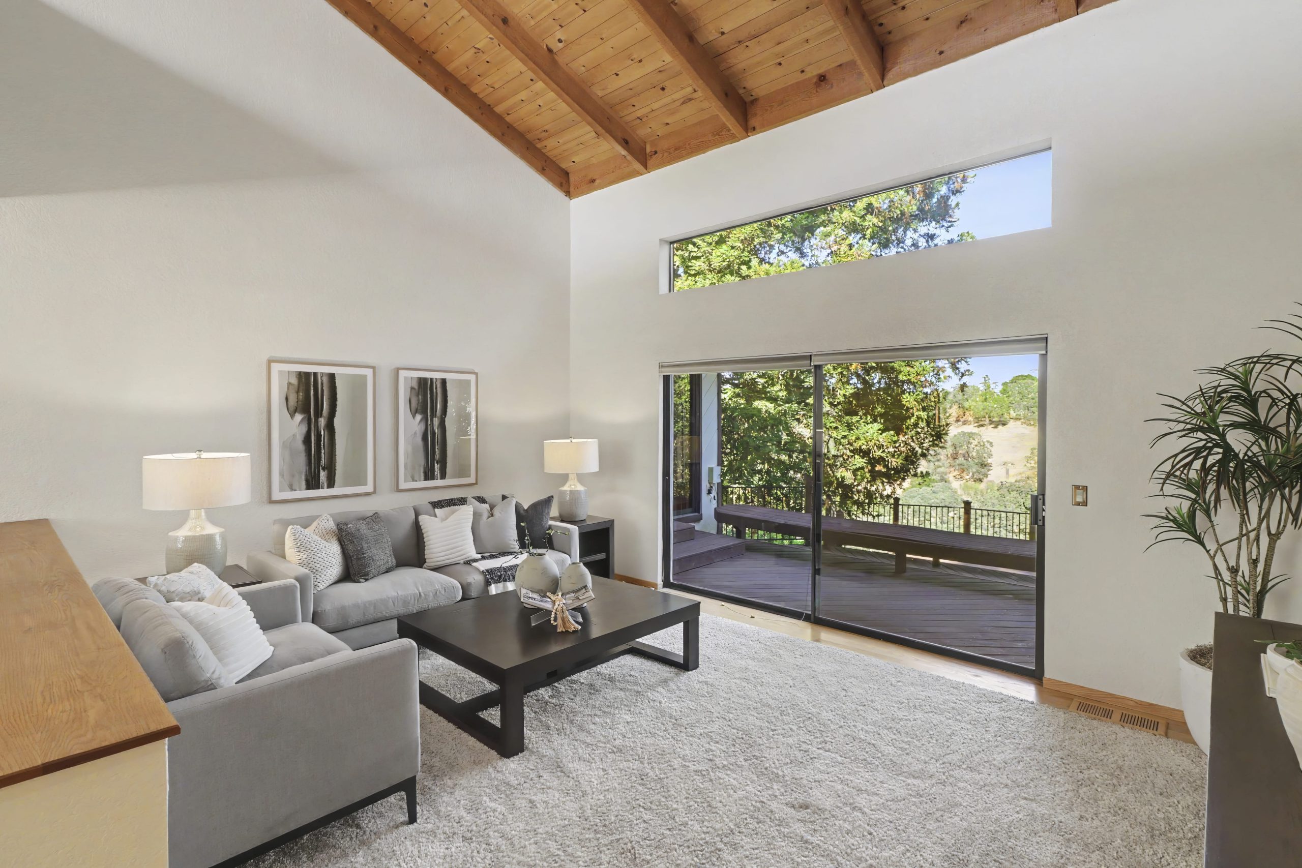 River Ridge Way, Folsom - Premiere Home Staging & Design