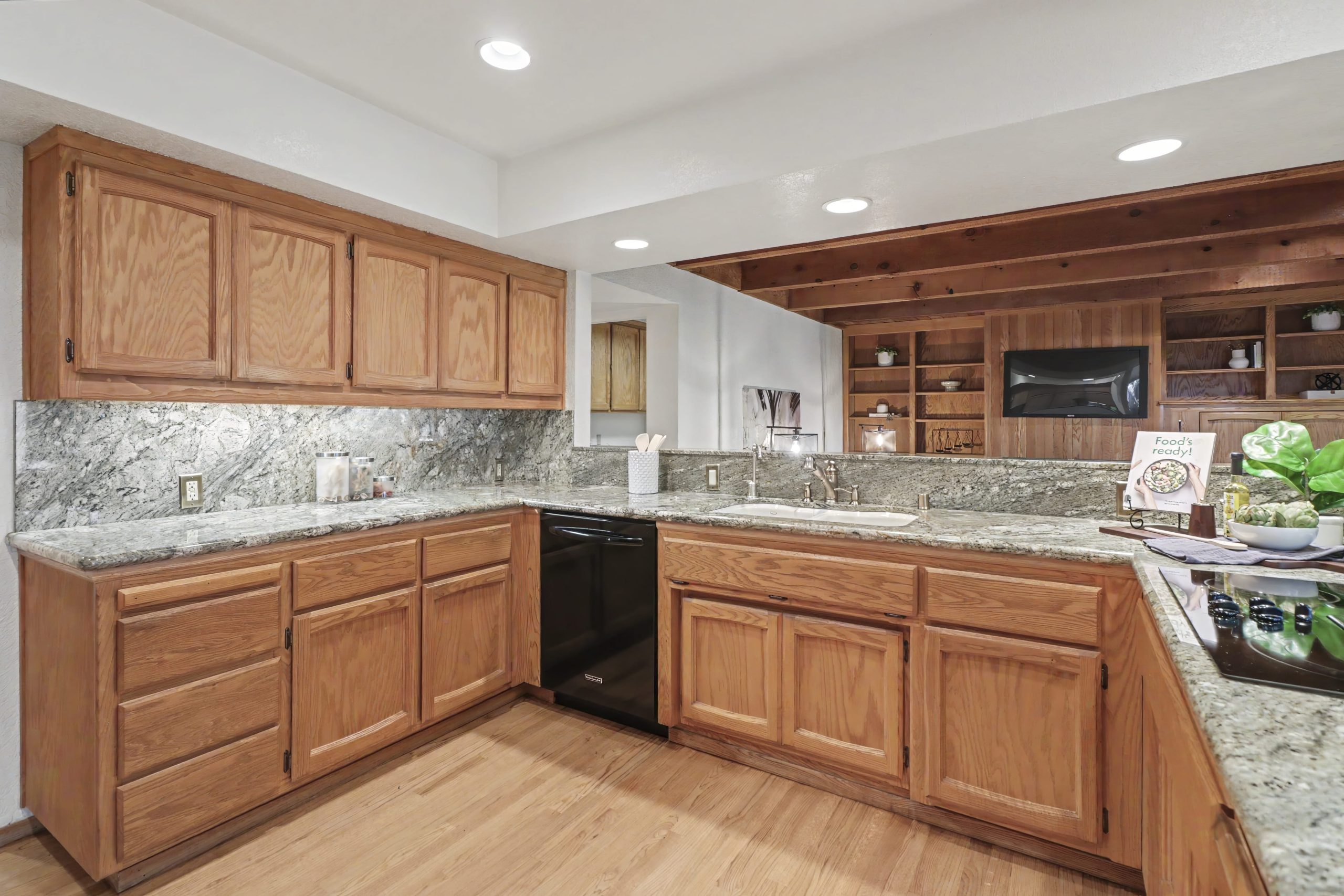 River Ridge Way, Folsom - Premiere Home Staging & Design