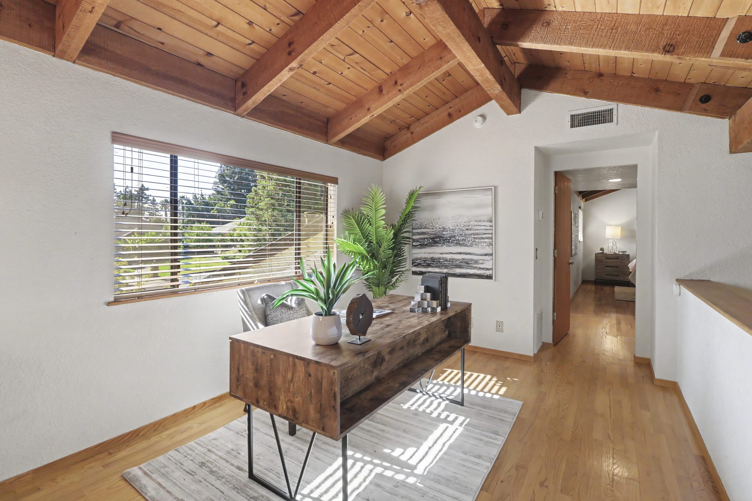 River Ridge Way, Folsom - Premiere Home Staging & Design