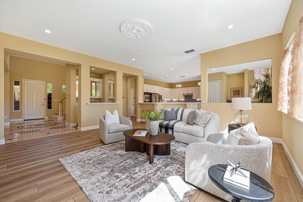 Swinton Dr, Folsom - Premiere Home Staging & Design