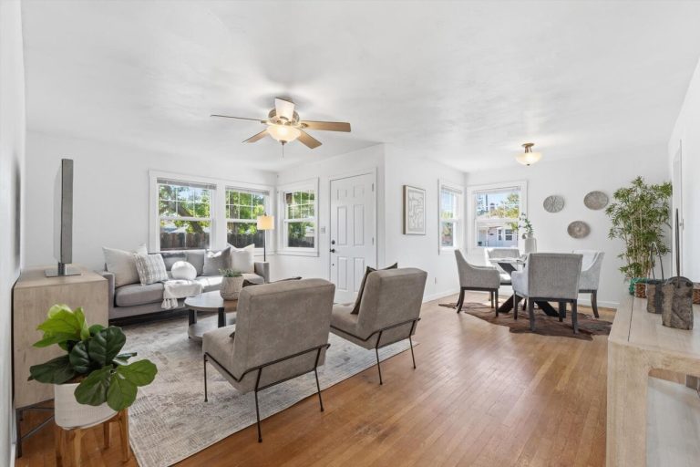 8th Ave, Sacramento - Premiere Home Staging & Design