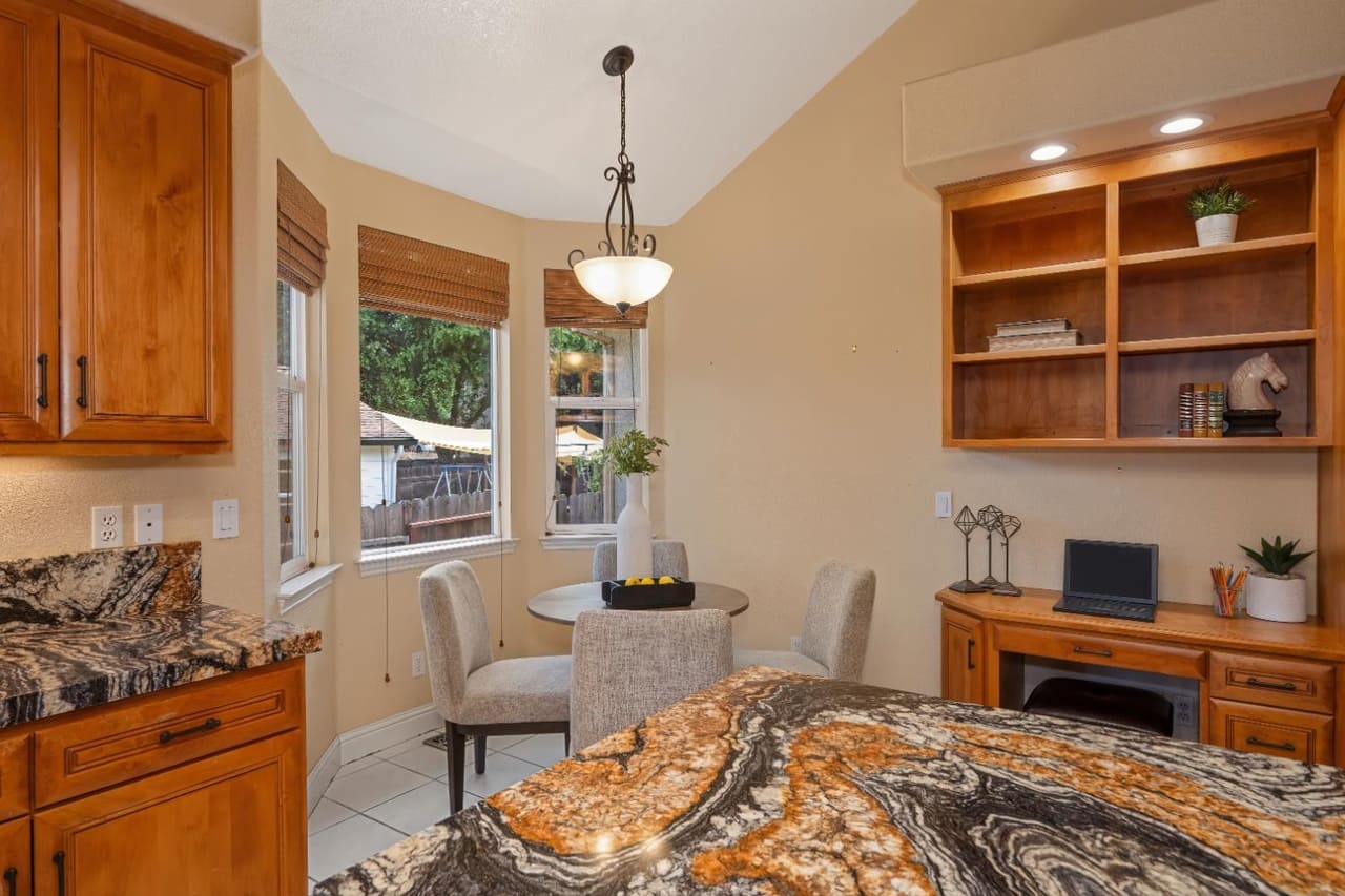 Pershing Ave, Fair Oaks - Premiere Home Staging & Design