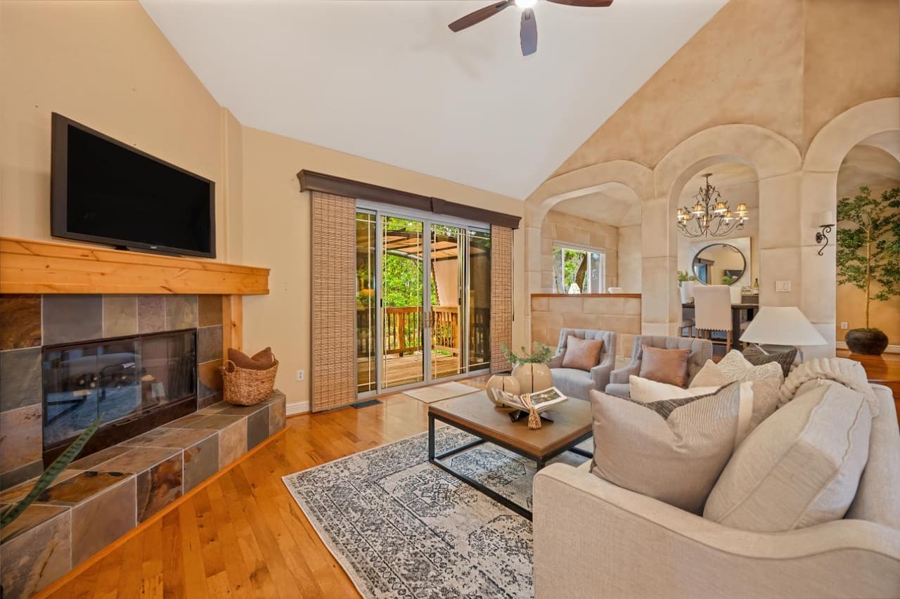 Pershing Ave, Fair Oaks - Premiere Home Staging & Design