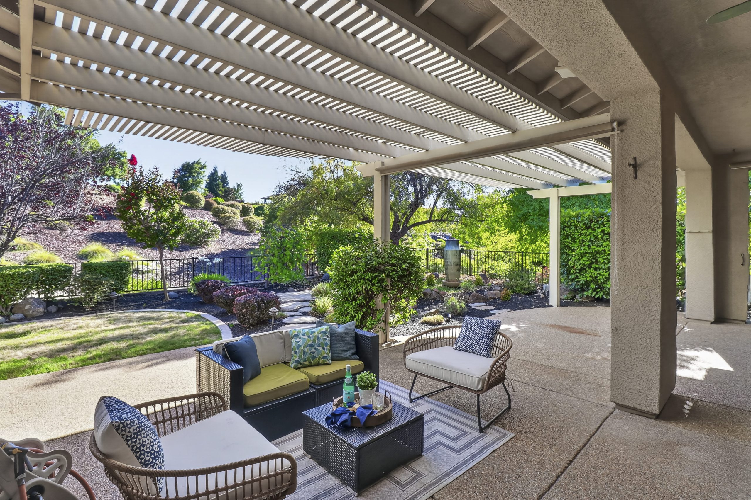 Blue Heron, Lincoln - Premiere Home Staging & Design