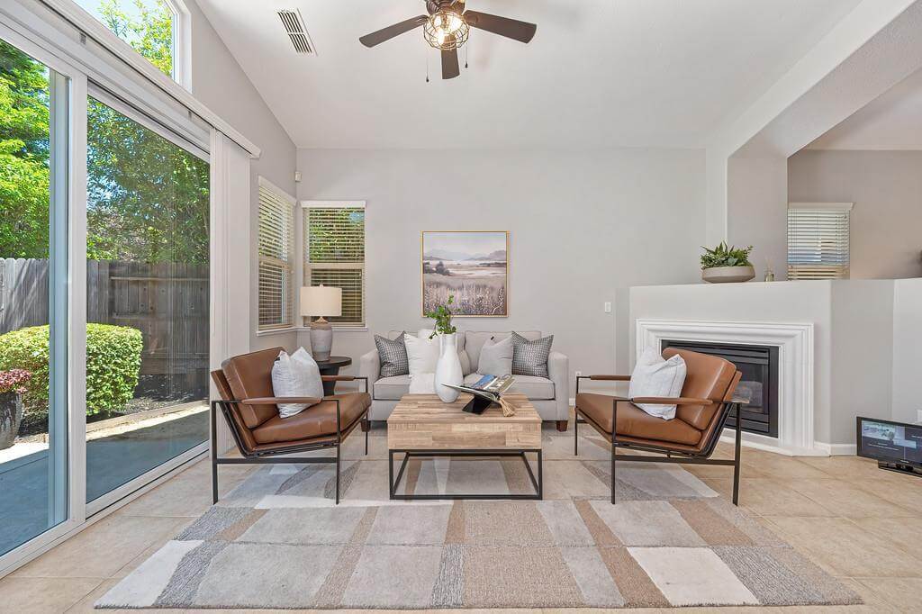 Horseshoe Glen Cir, Folsom - Premiere Home Staging & Design