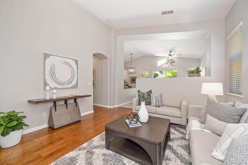 Horseshoe Glen Cir, Folsom - Premiere Home Staging & Design