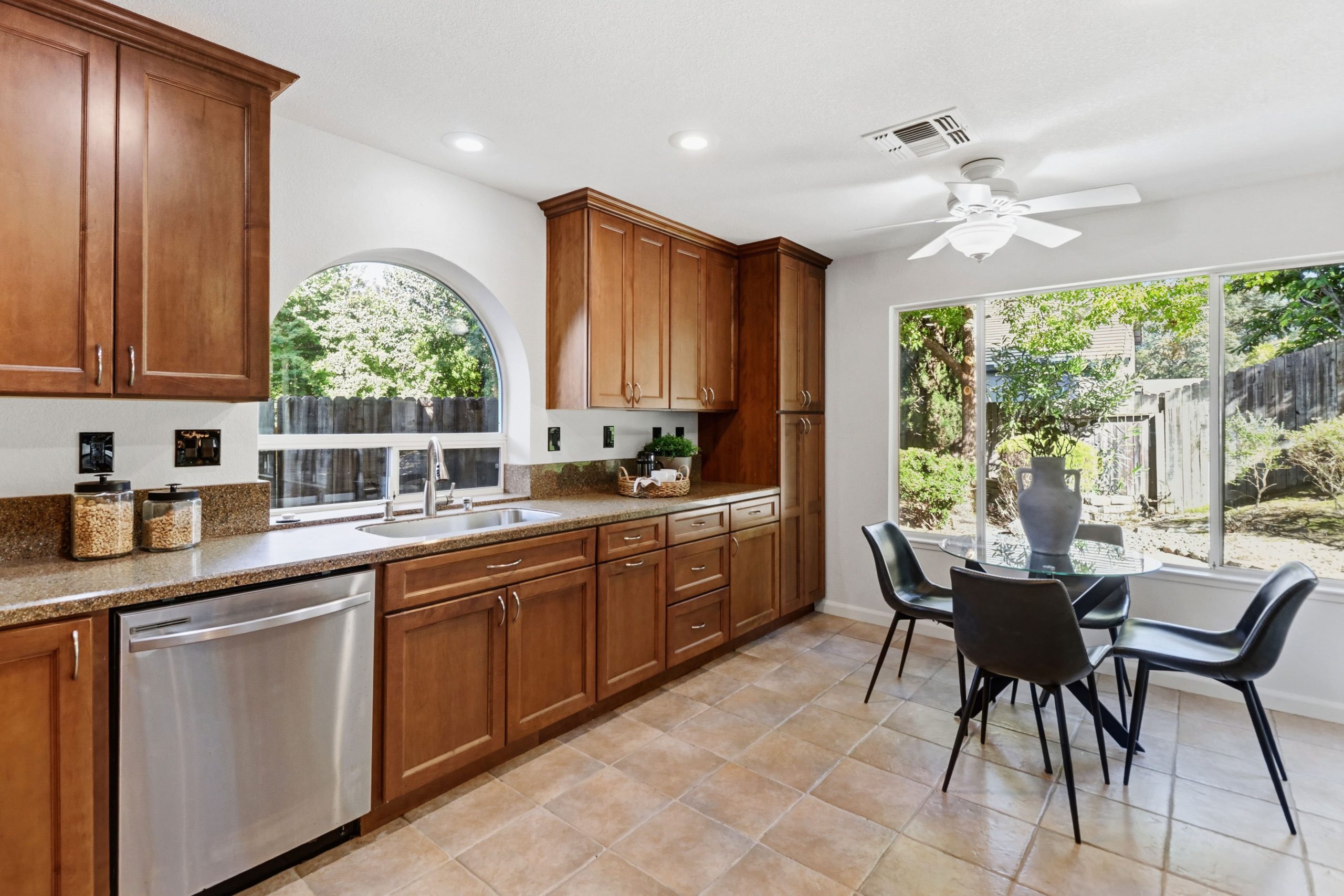 Manseau Dr, Folsom - Premiere Home Staging & Design