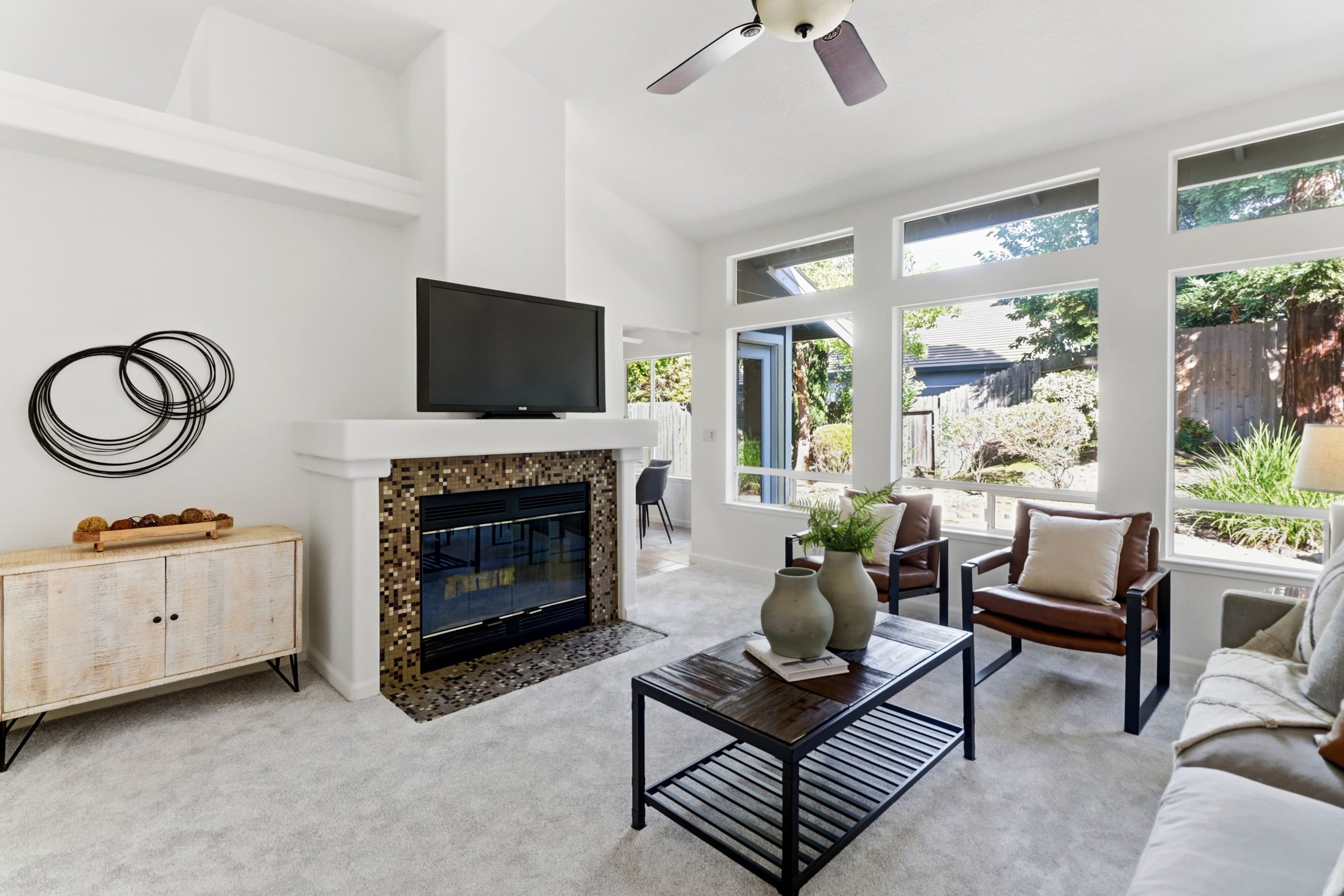 Manseau Dr, Folsom - Premiere Home Staging & Design