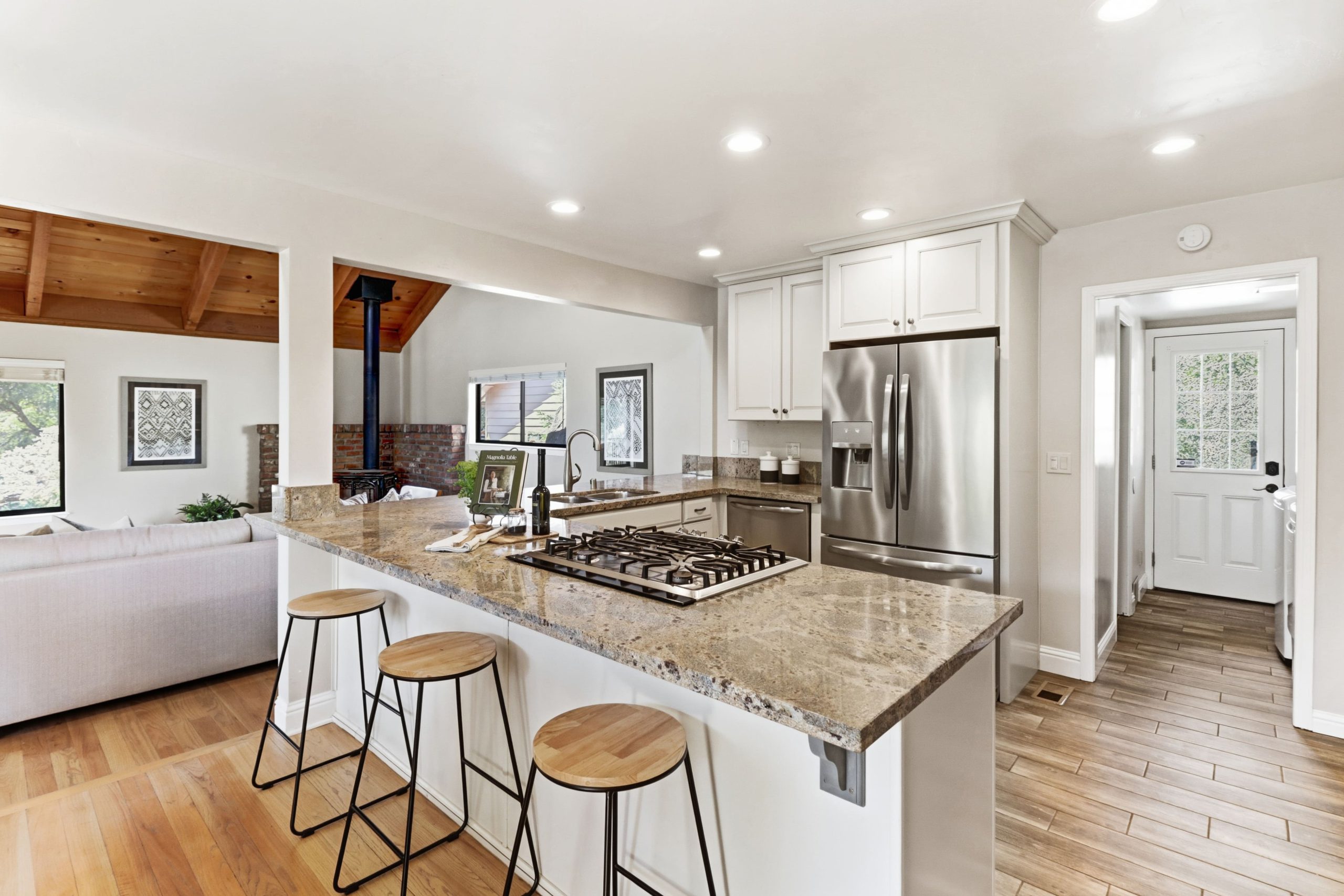 Mist Hill Way, Roseville - Premiere Home Staging & Design