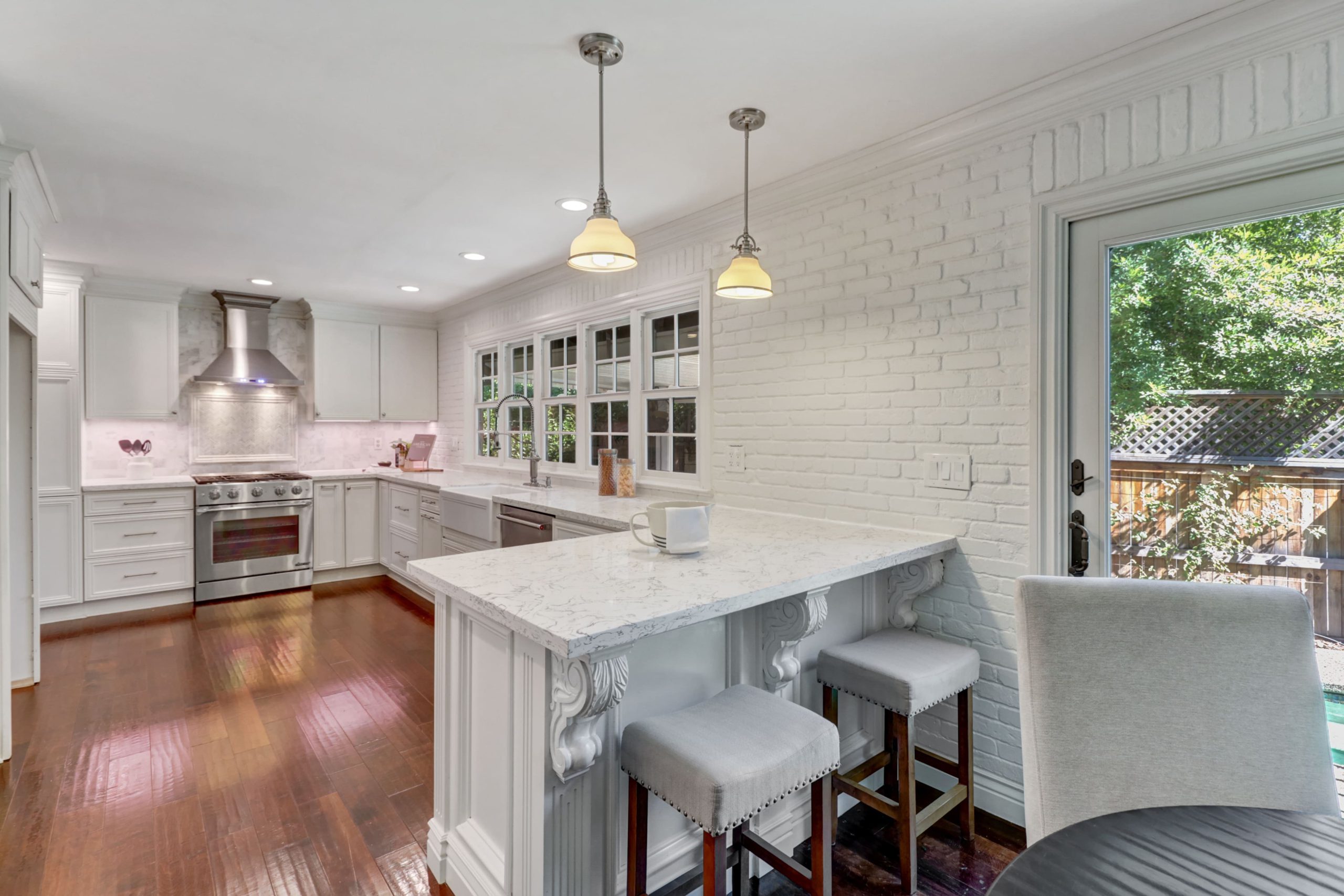N Ravine Ln, Fair Oaks - Premiere Home Staging & Design