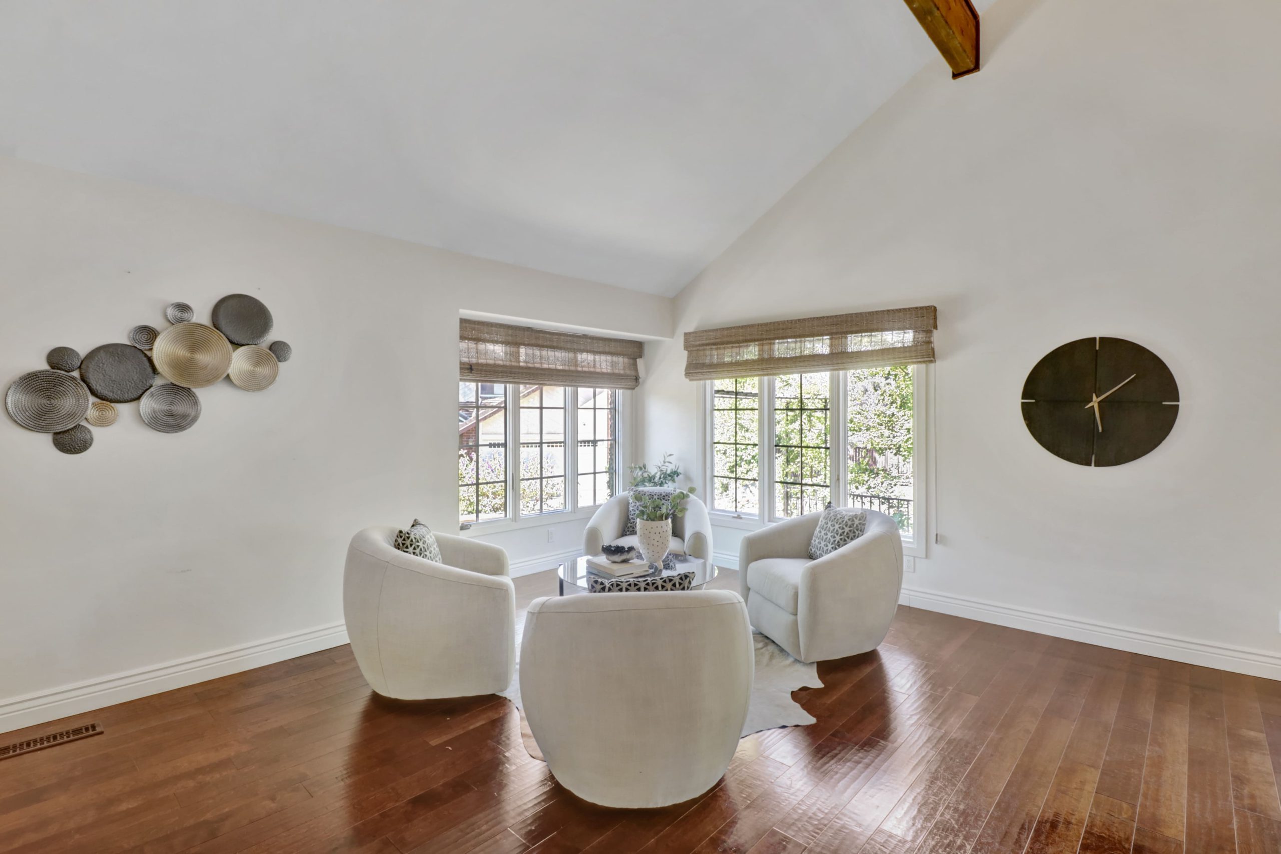 N Ravine Ln, Fair Oaks - Premiere Home Staging & Design