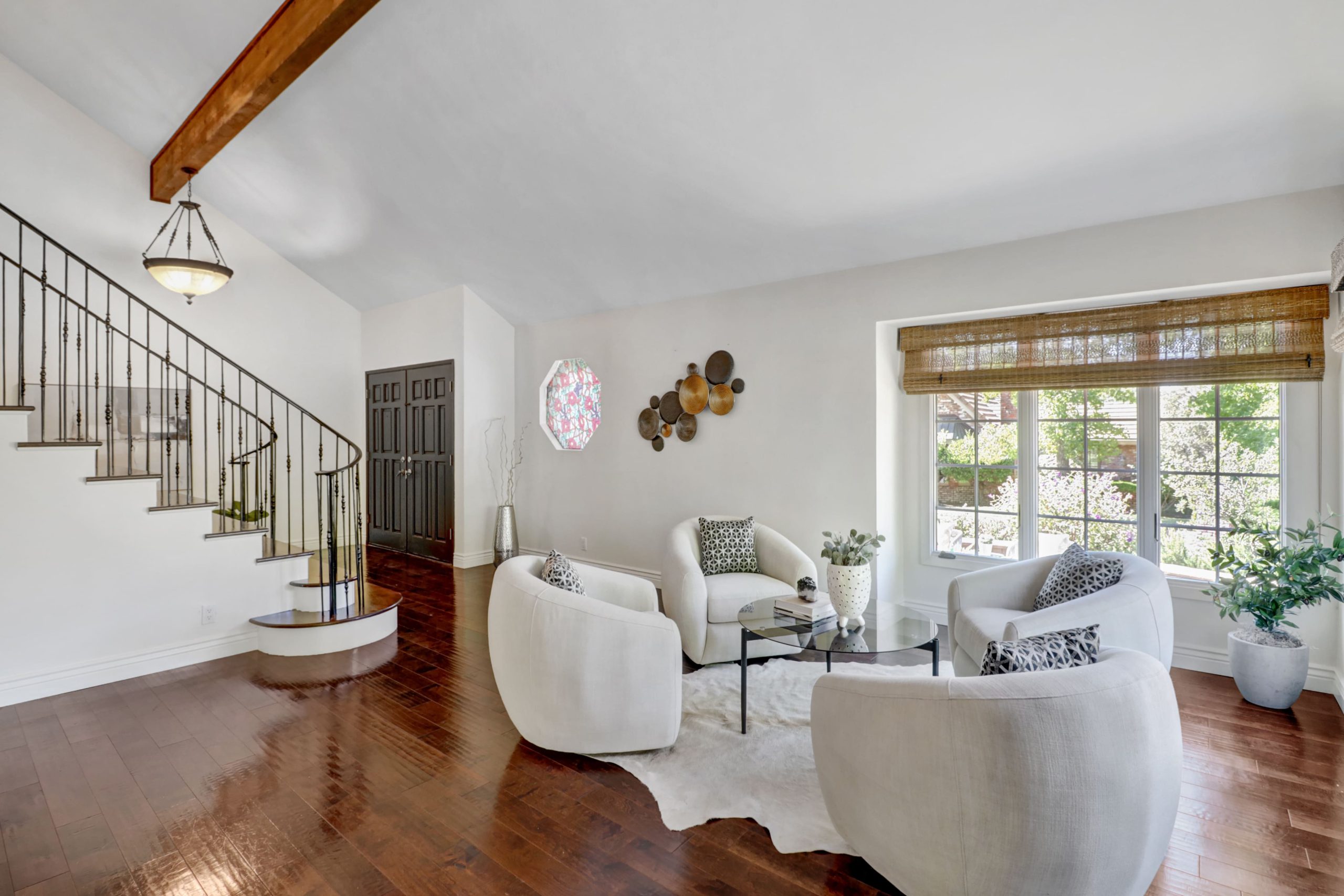 N Ravine Ln, Fair Oaks - Premiere Home Staging & Design