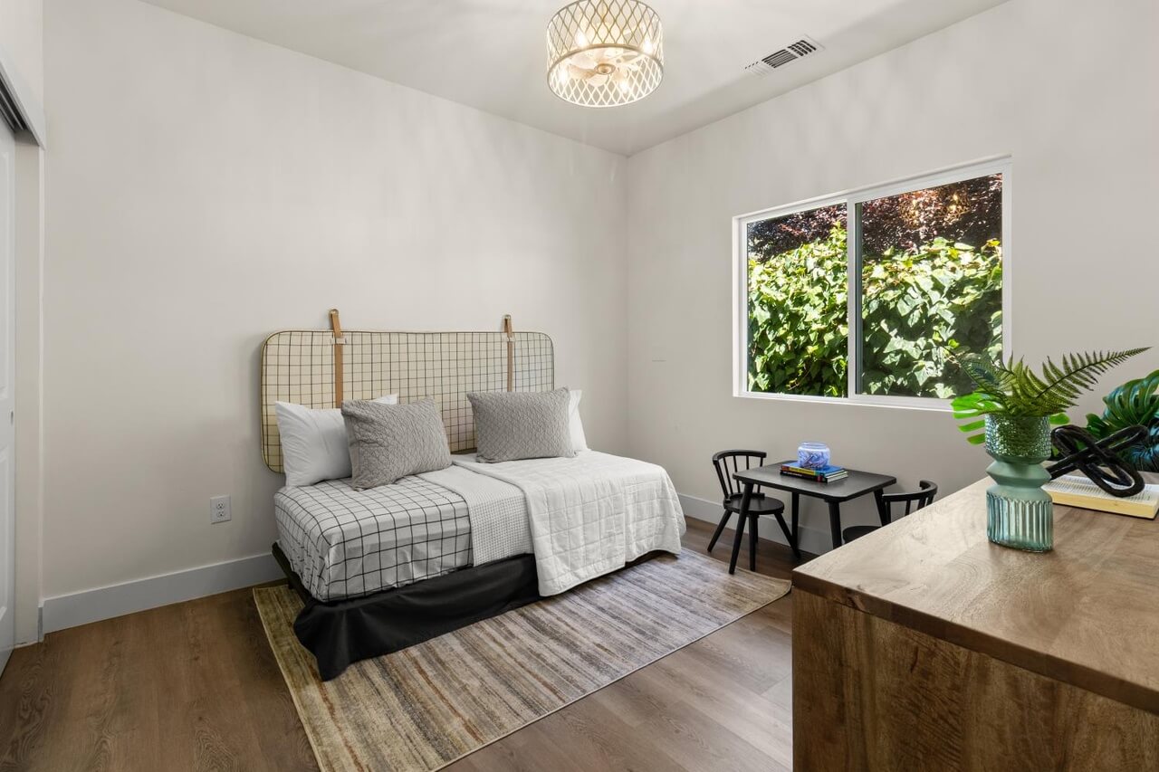 S Colvin Dr, Loomis (13)