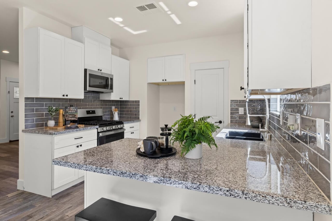 S Colvin Dr, Loomis (7)