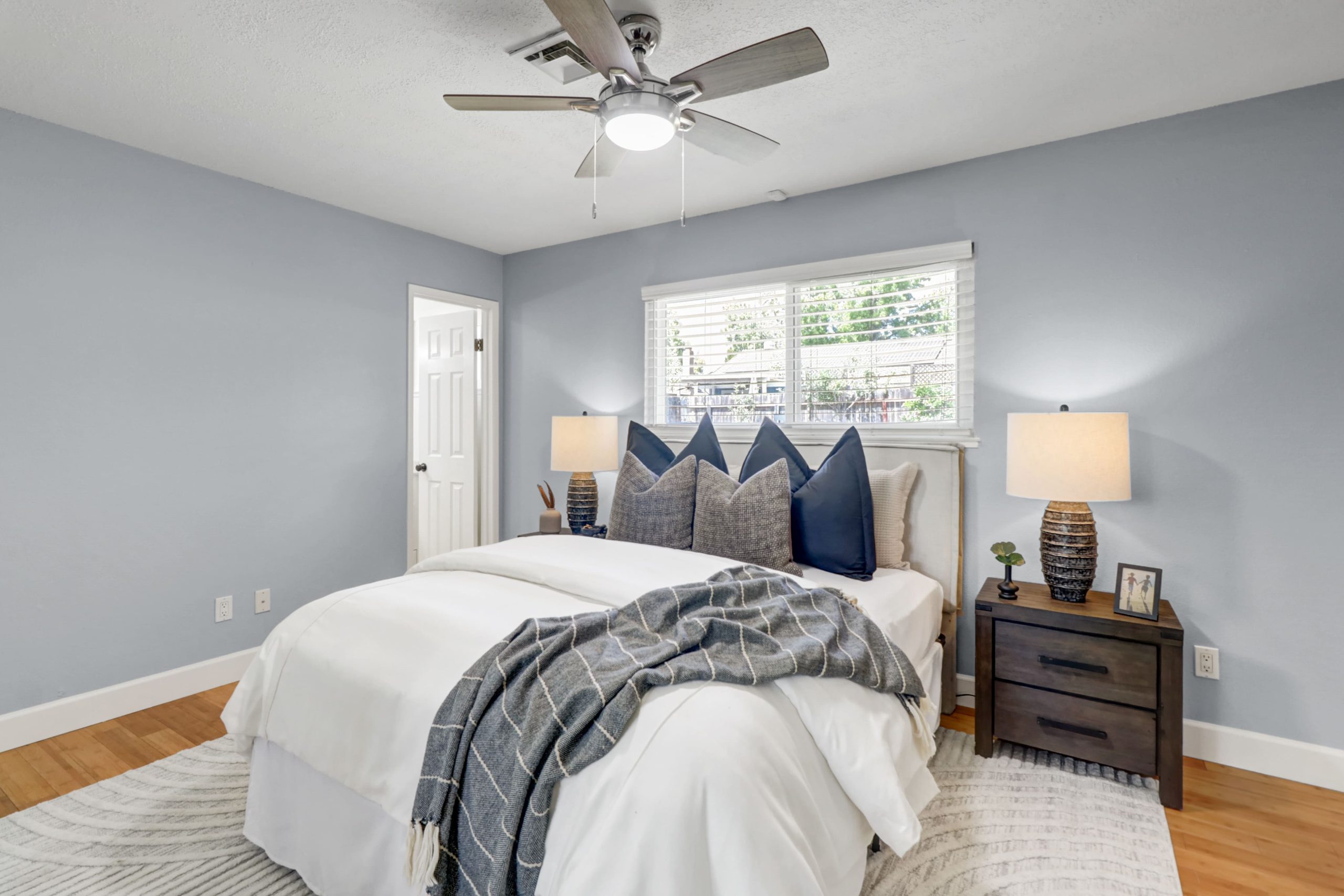 Woodglade Ct, Rocklin - Premiere Home Staging & Design