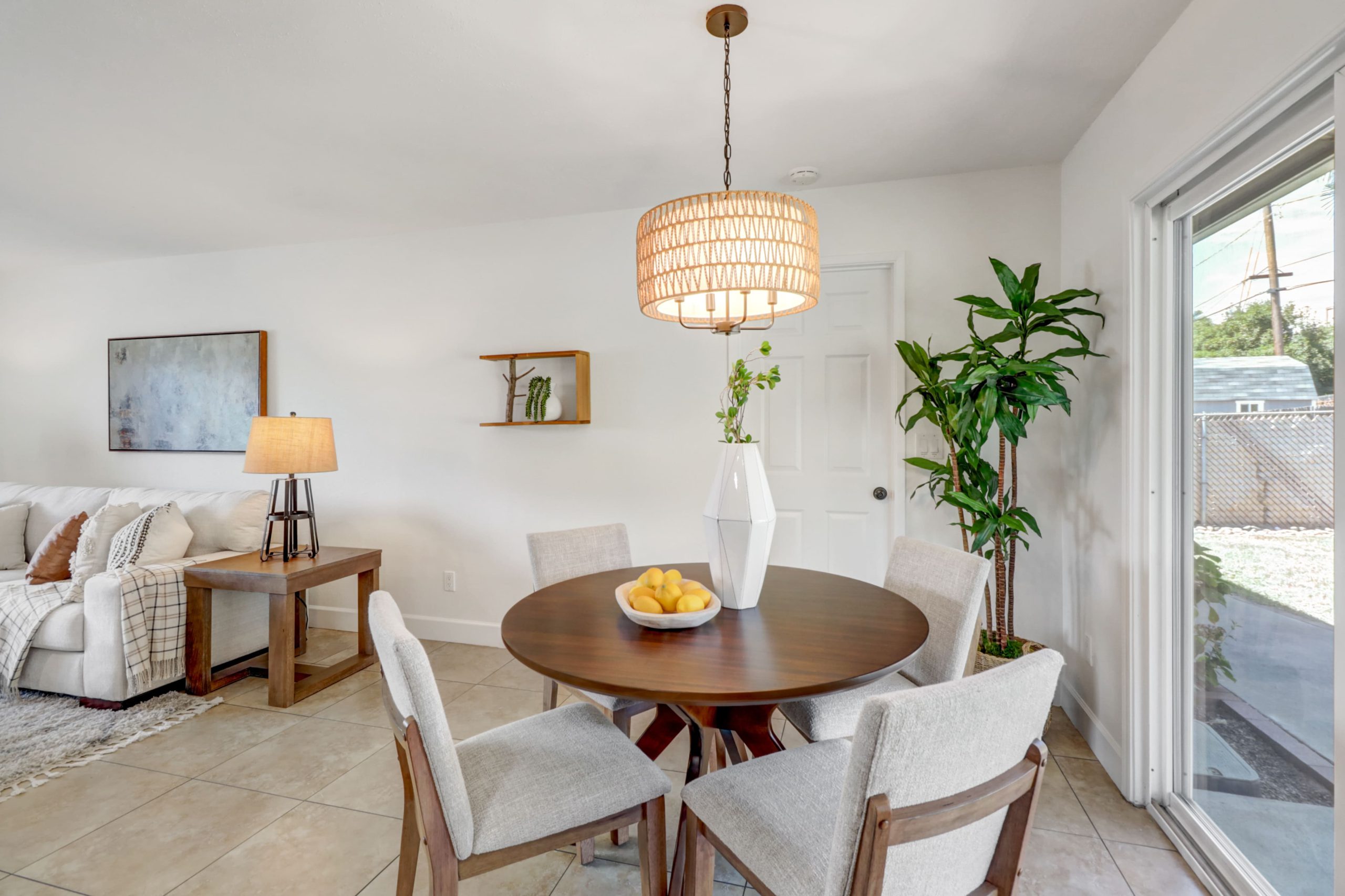 Woodglade Ct, Rocklin - Premiere Home Staging & Design