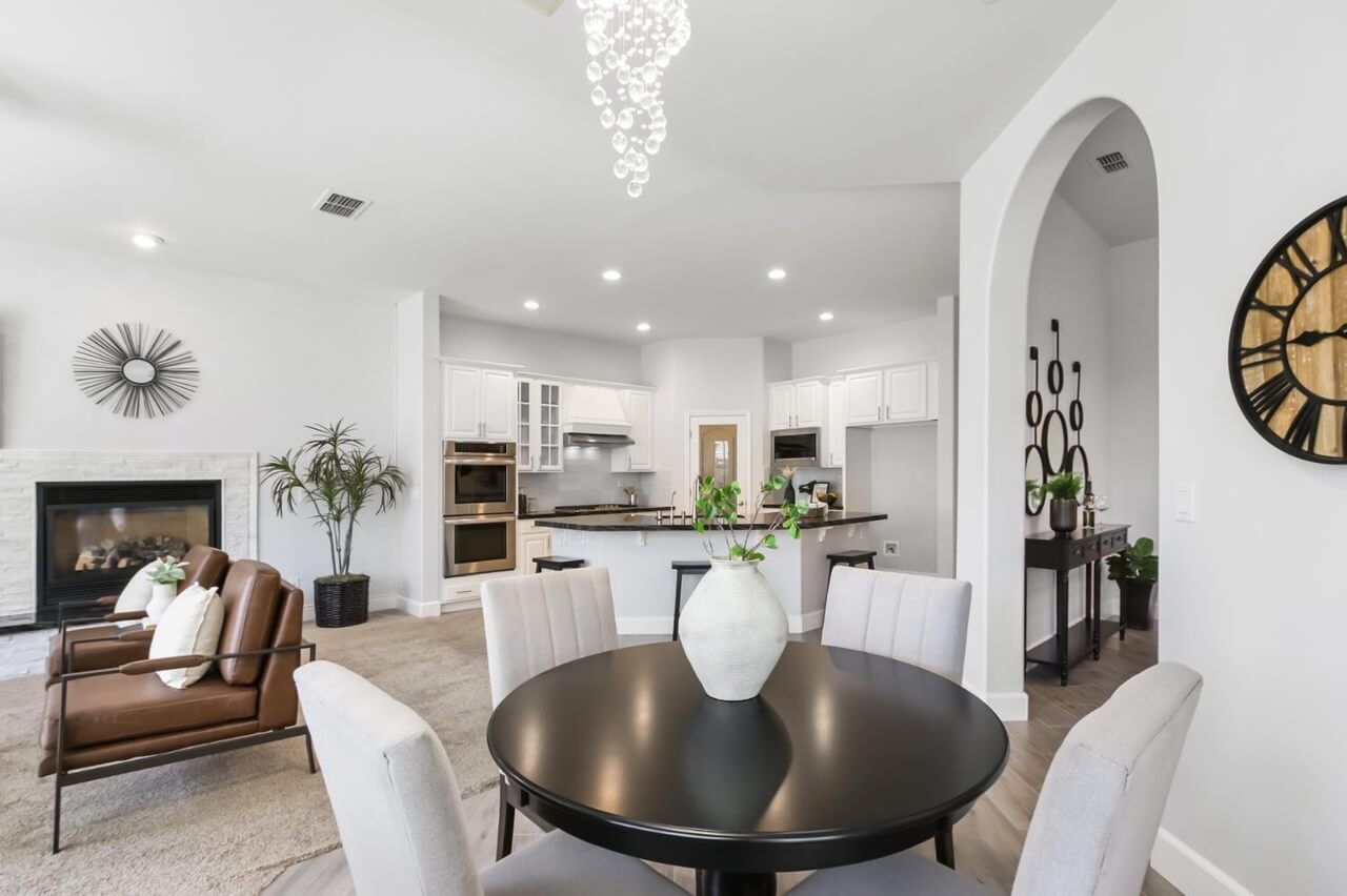 Dodson Ln, Sacramento - Premiere Home Staging & Design
