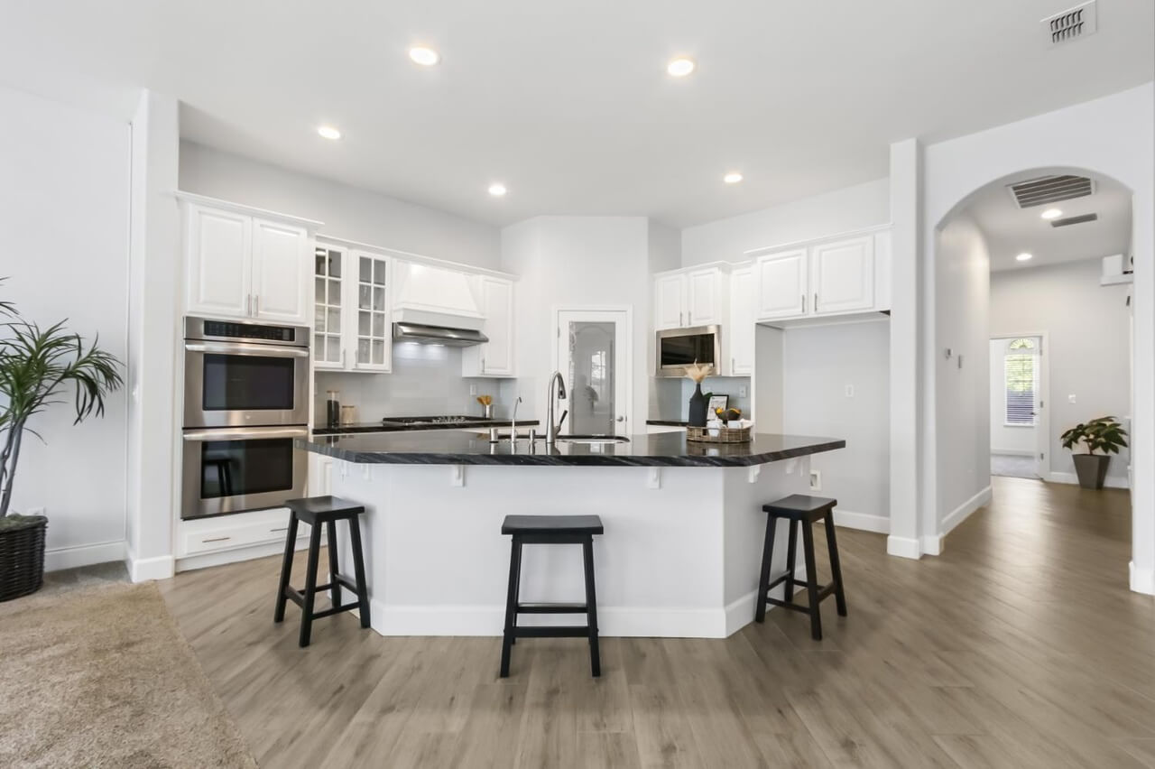 Dodson Ln, Sacramento - Premiere Home Staging & Design