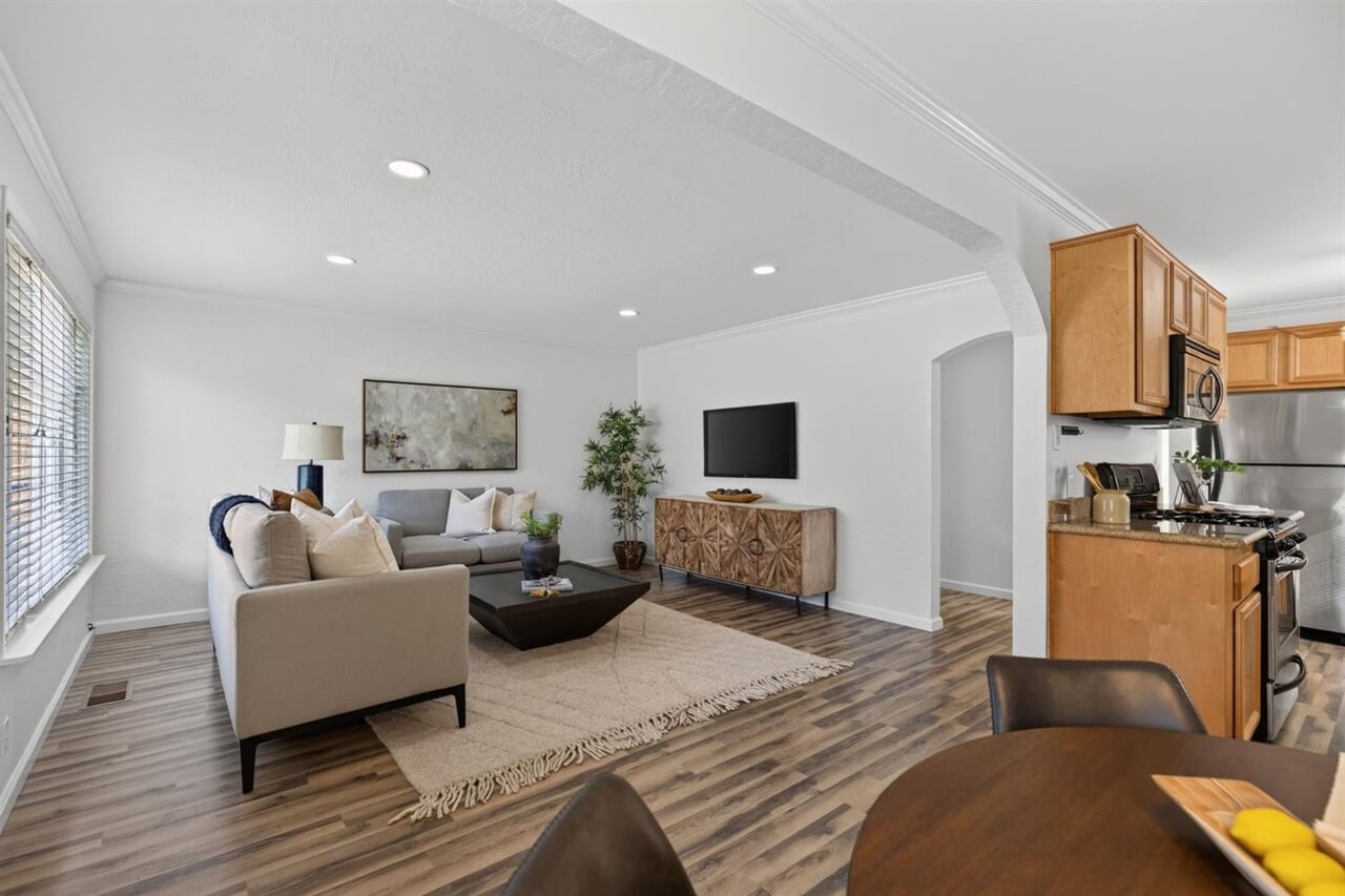 Sunset Ave, Fair Oaks - Premiere Home Staging & Design