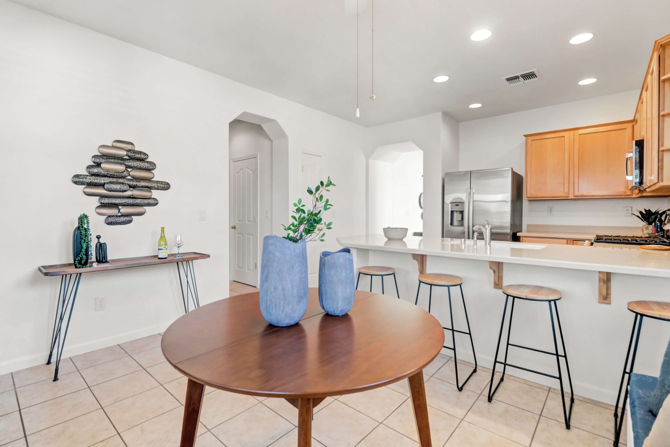 Bay Horse Ln, Sacramento - Premiere Home Staging & Design